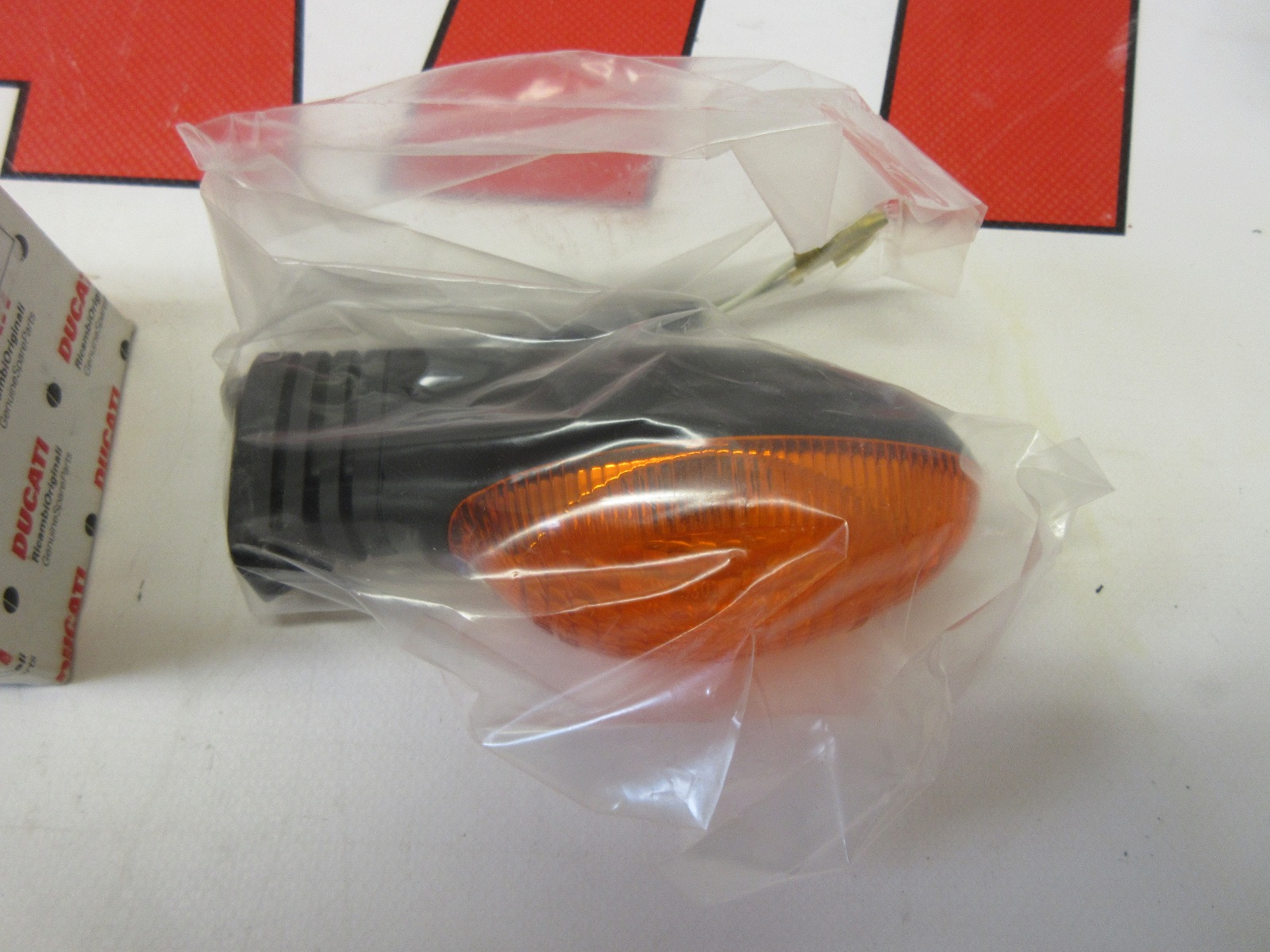 Ducati RH right hand rear indicator Monster S2R S4R S4RS 620 695 1000 53040093A
