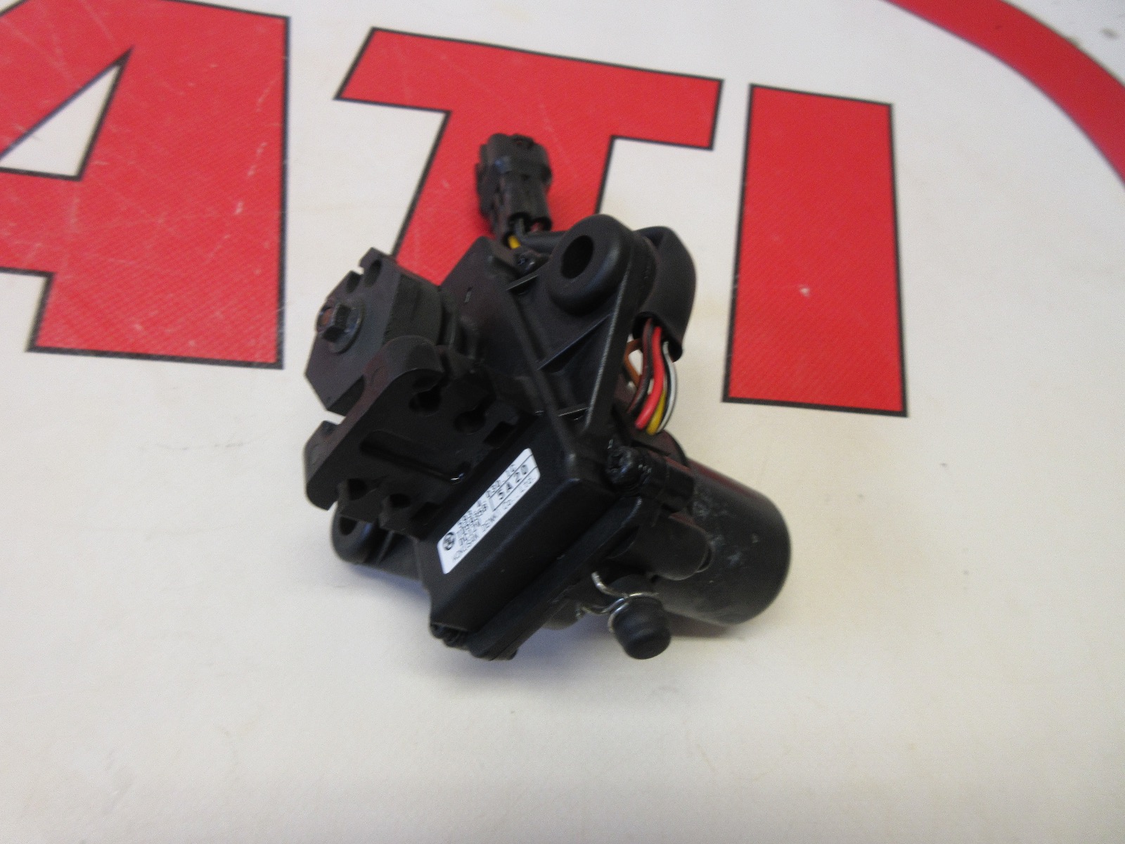 Ducati exhaust valve servo motor MTS & Panigale / Streetfighter V2 59340301C