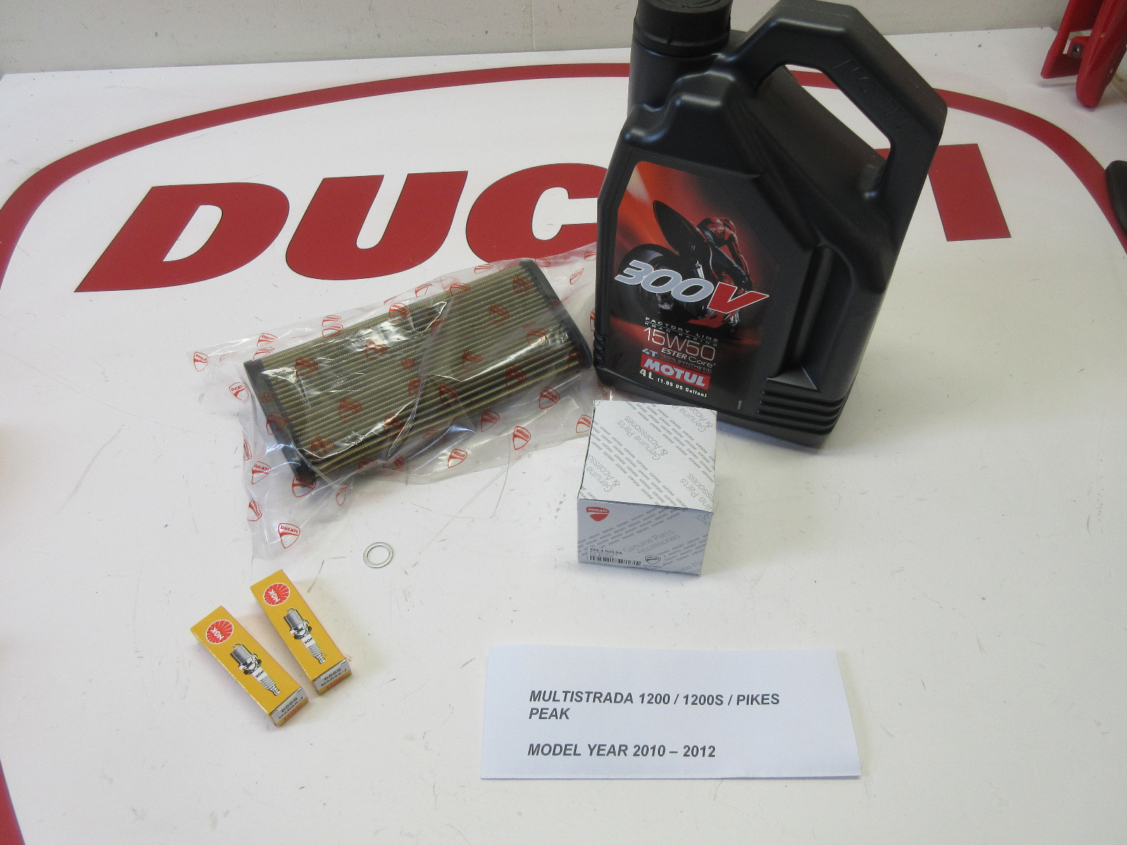 Ducati Multistrada 1200 1200S Service kit 2010 - 2012 oil