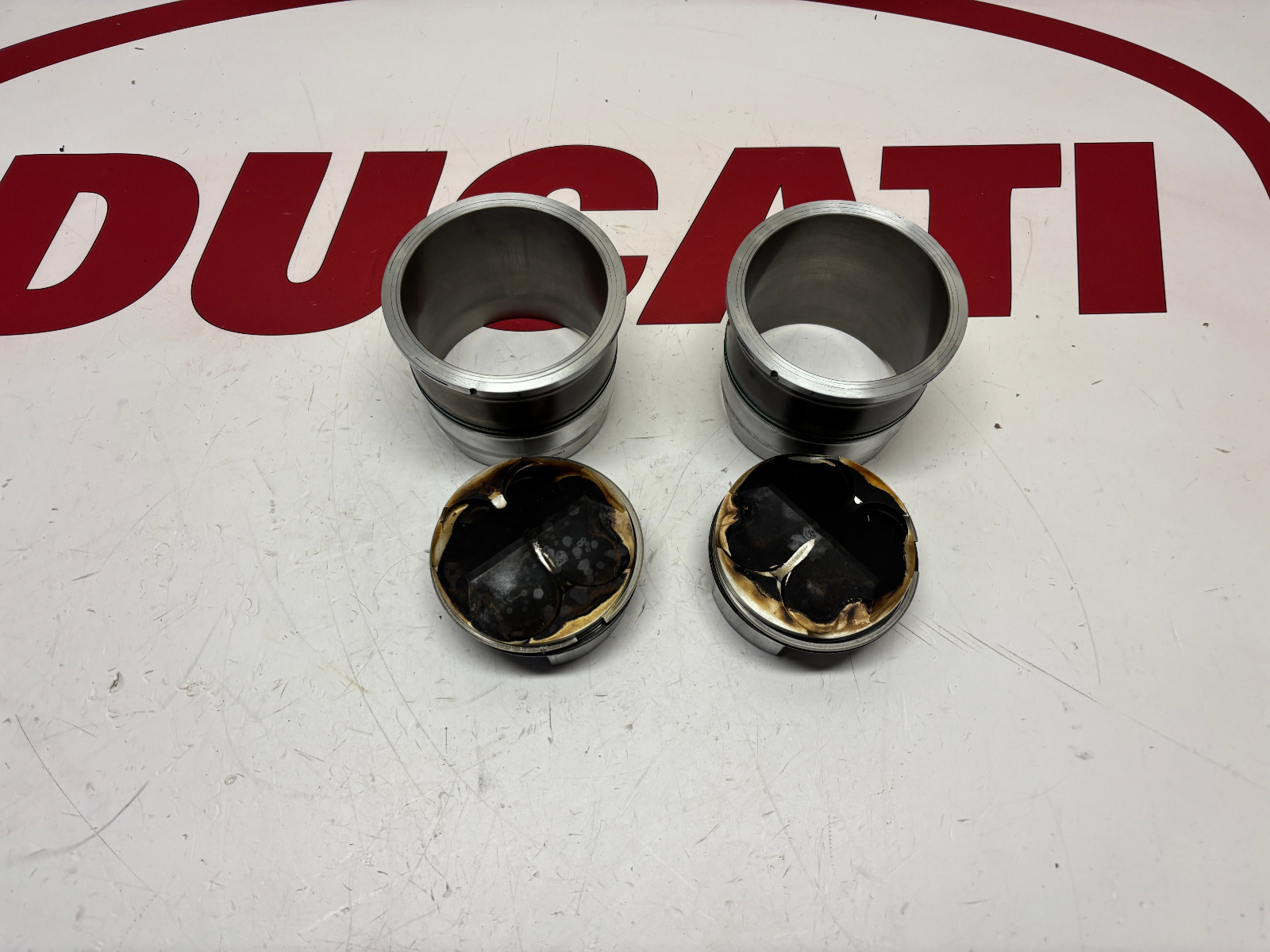 Ducati cylinders + pistons liners Panigale 1199 12021984D