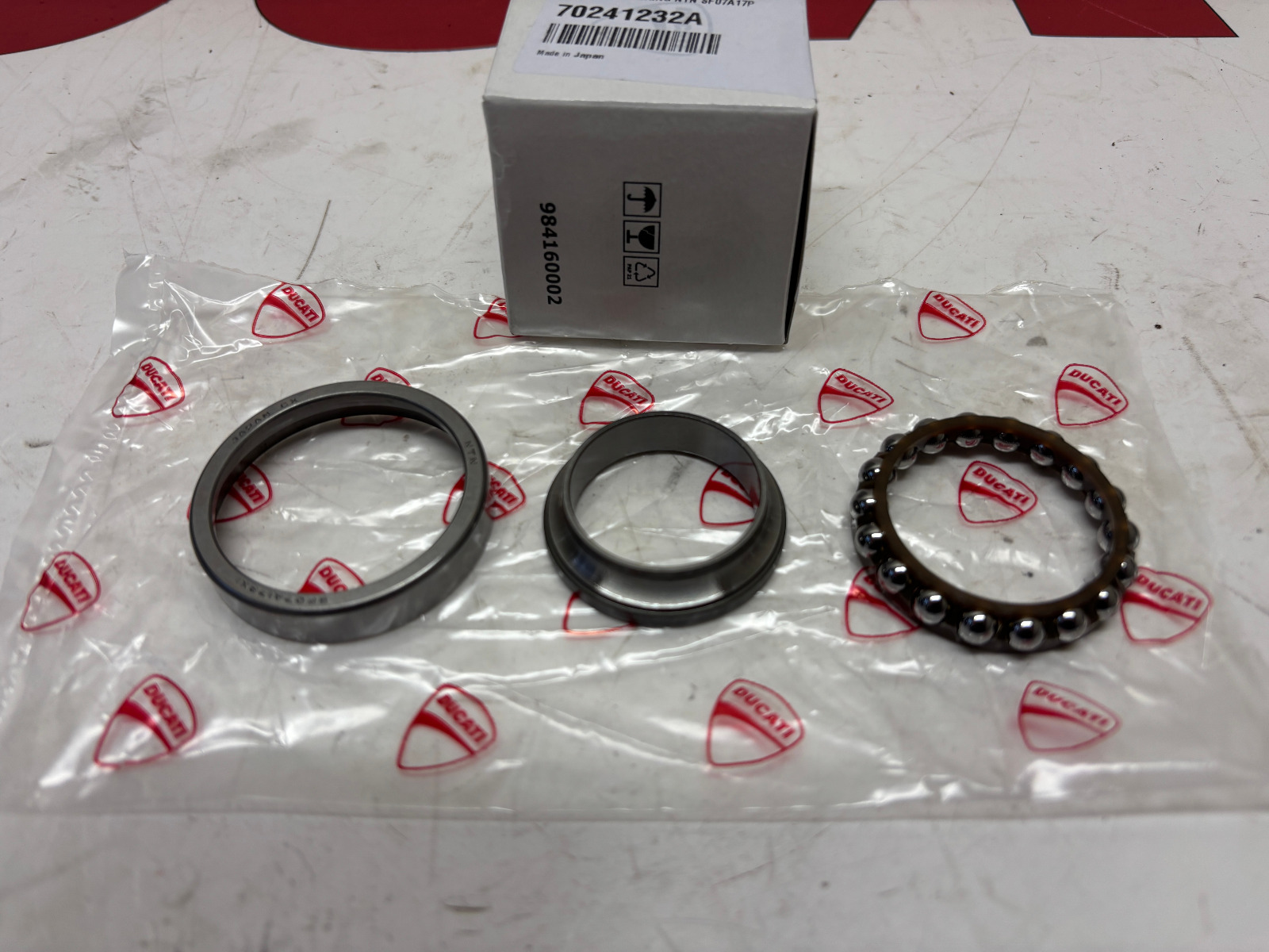 Ducati OEM steering head bearing Panigale / Multistrada  70241232A