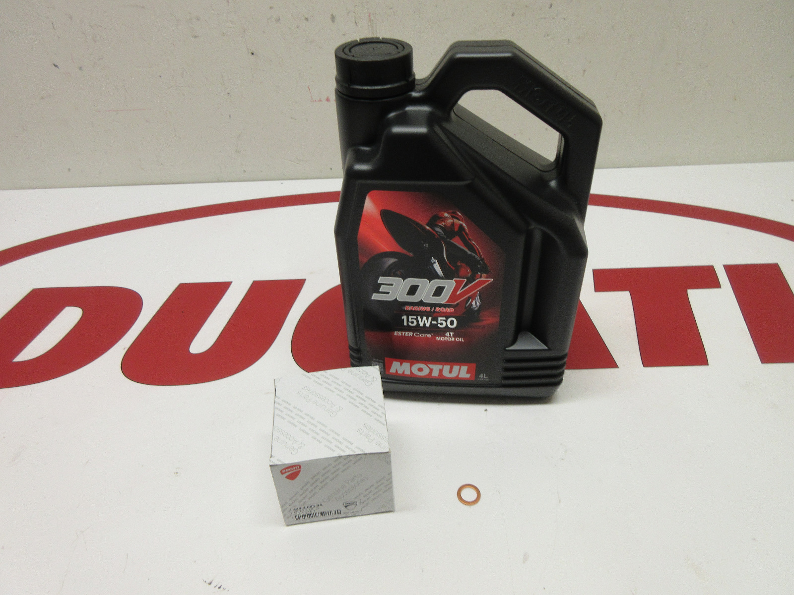 Ducati Oil change kit Diavel Multistrada Monster Motul 300V