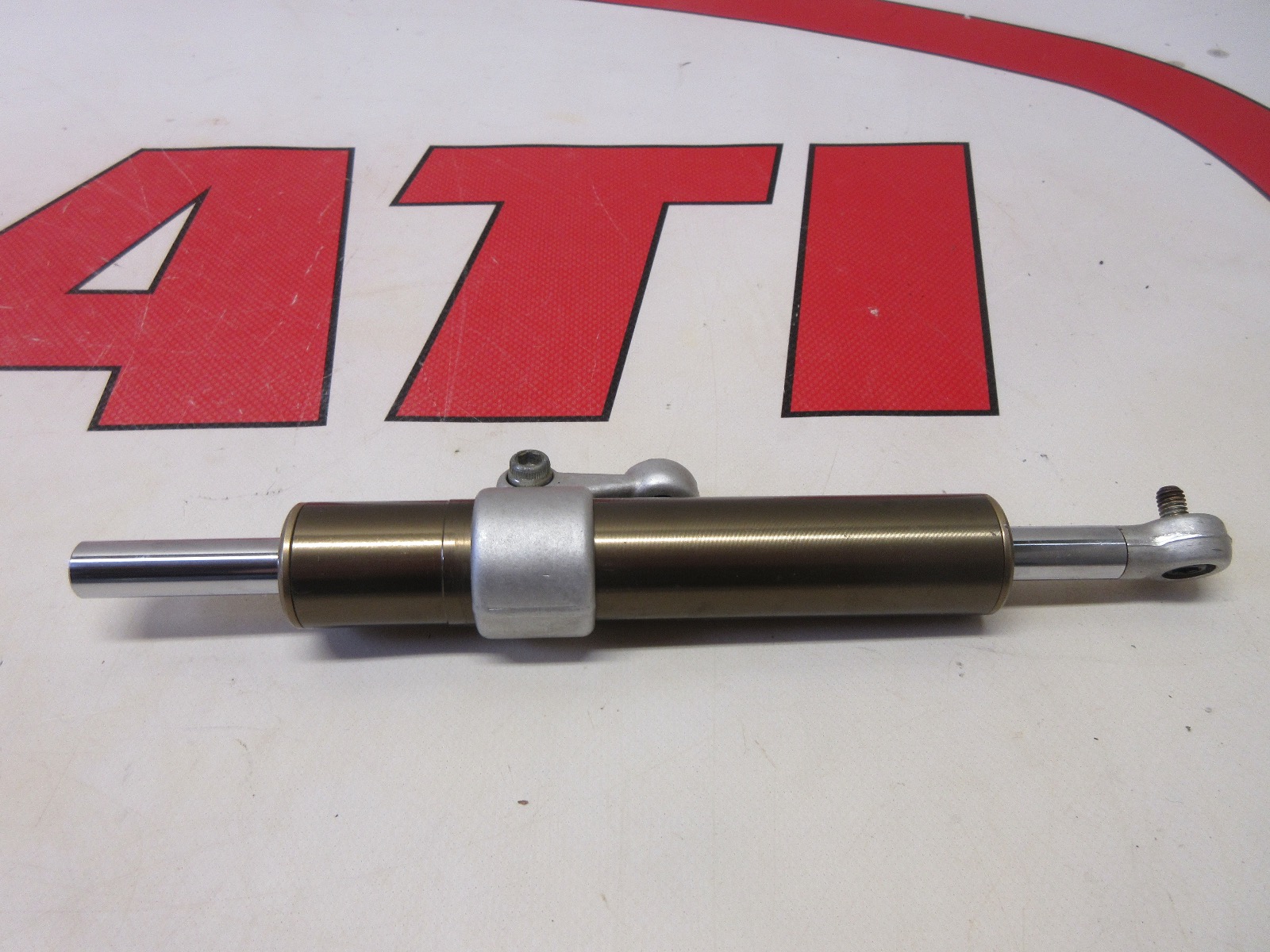 Ducati 748 916 996 998 Showa steering damper & clamp first models chrome piston