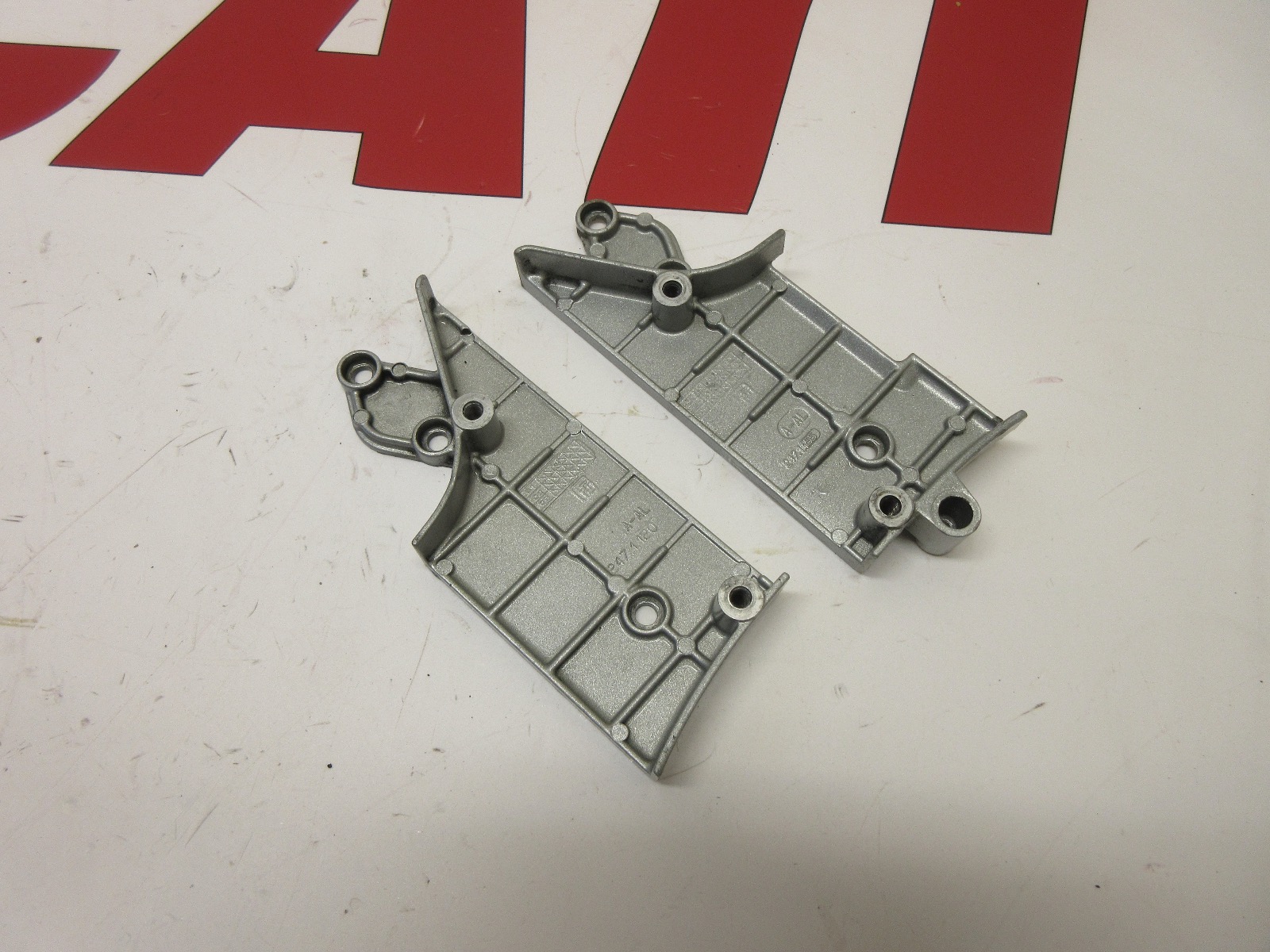 Ducati vertical & horizontal inner timing belt covers inside 749 999 M S4RS 998