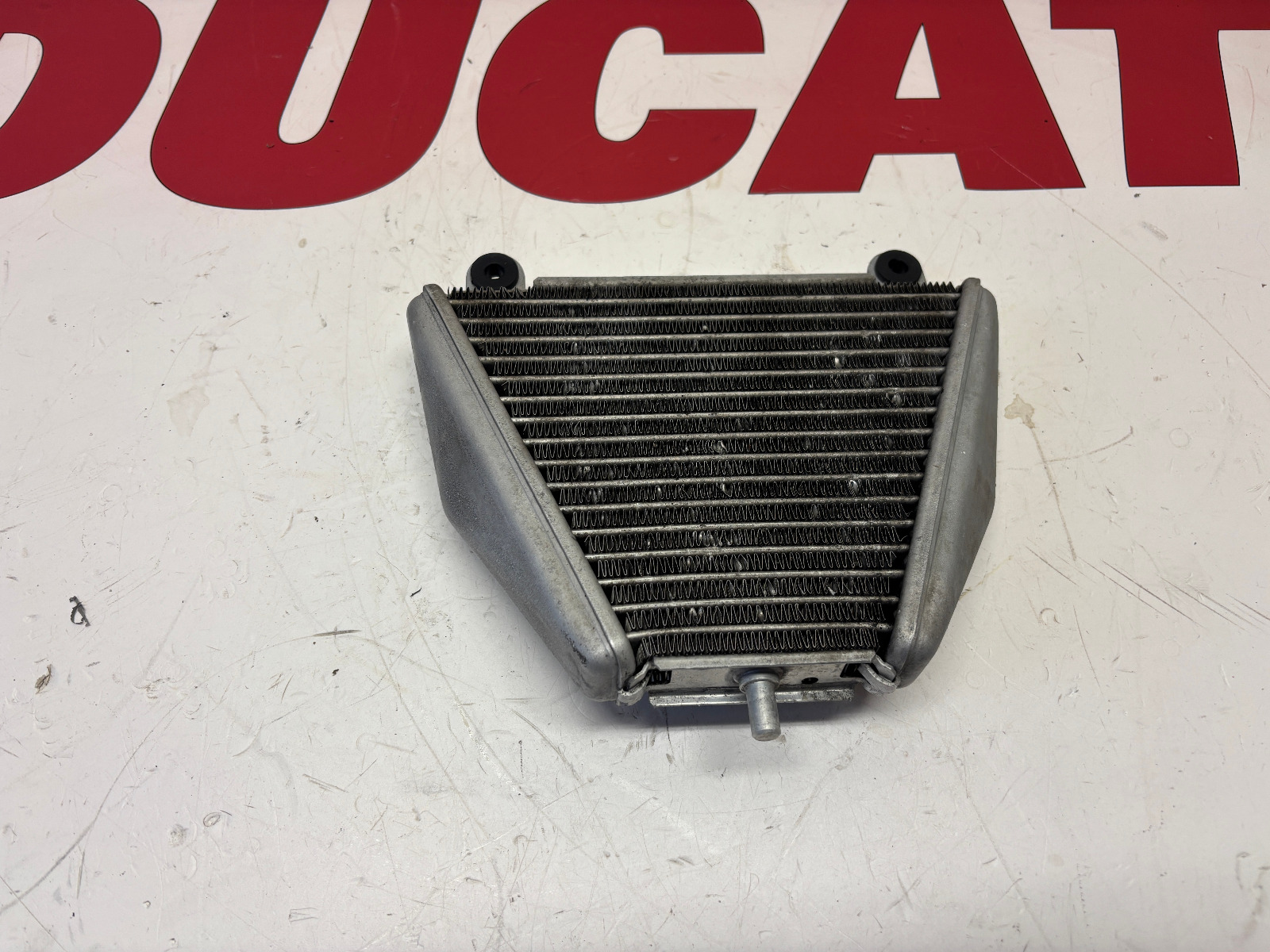 Ducati oil cooler Streetfighter / Panigale V4 V4S V4R Superbike 54811364A
