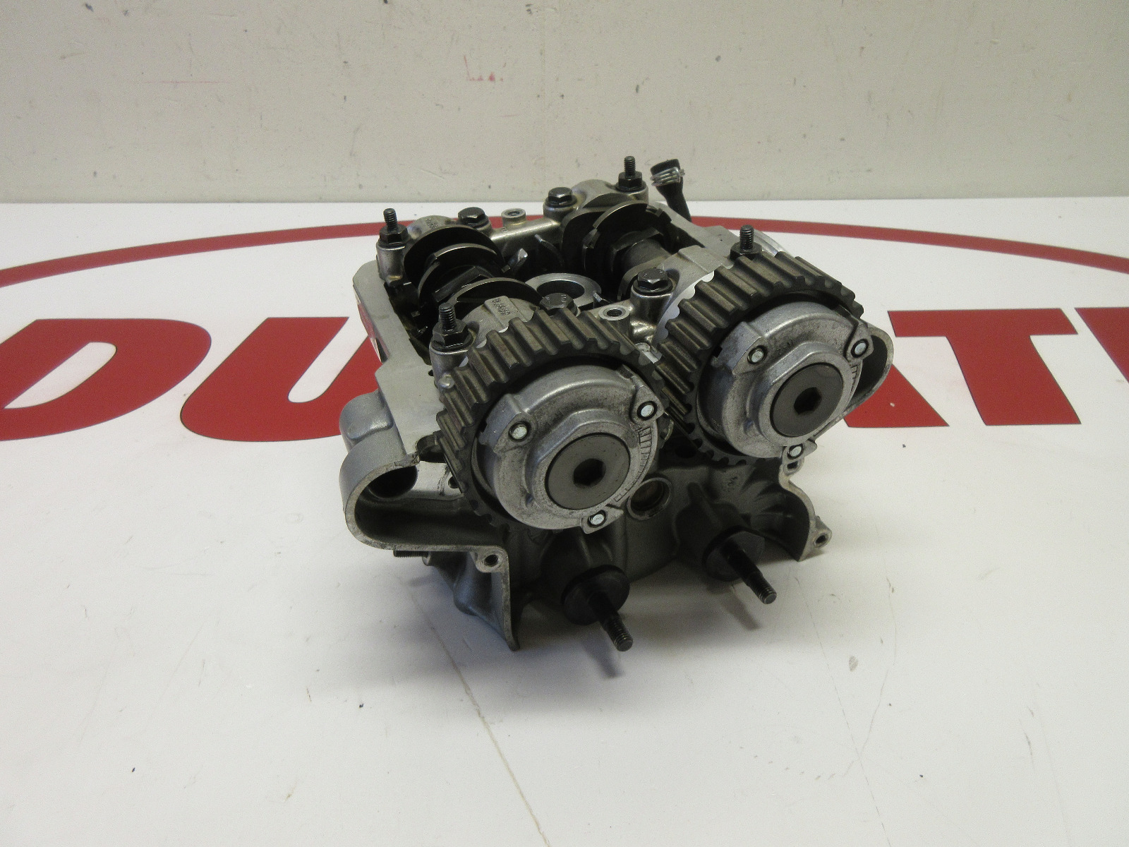 Ducati vertical cylinder head Multistrada 1200 DVT 30124882B