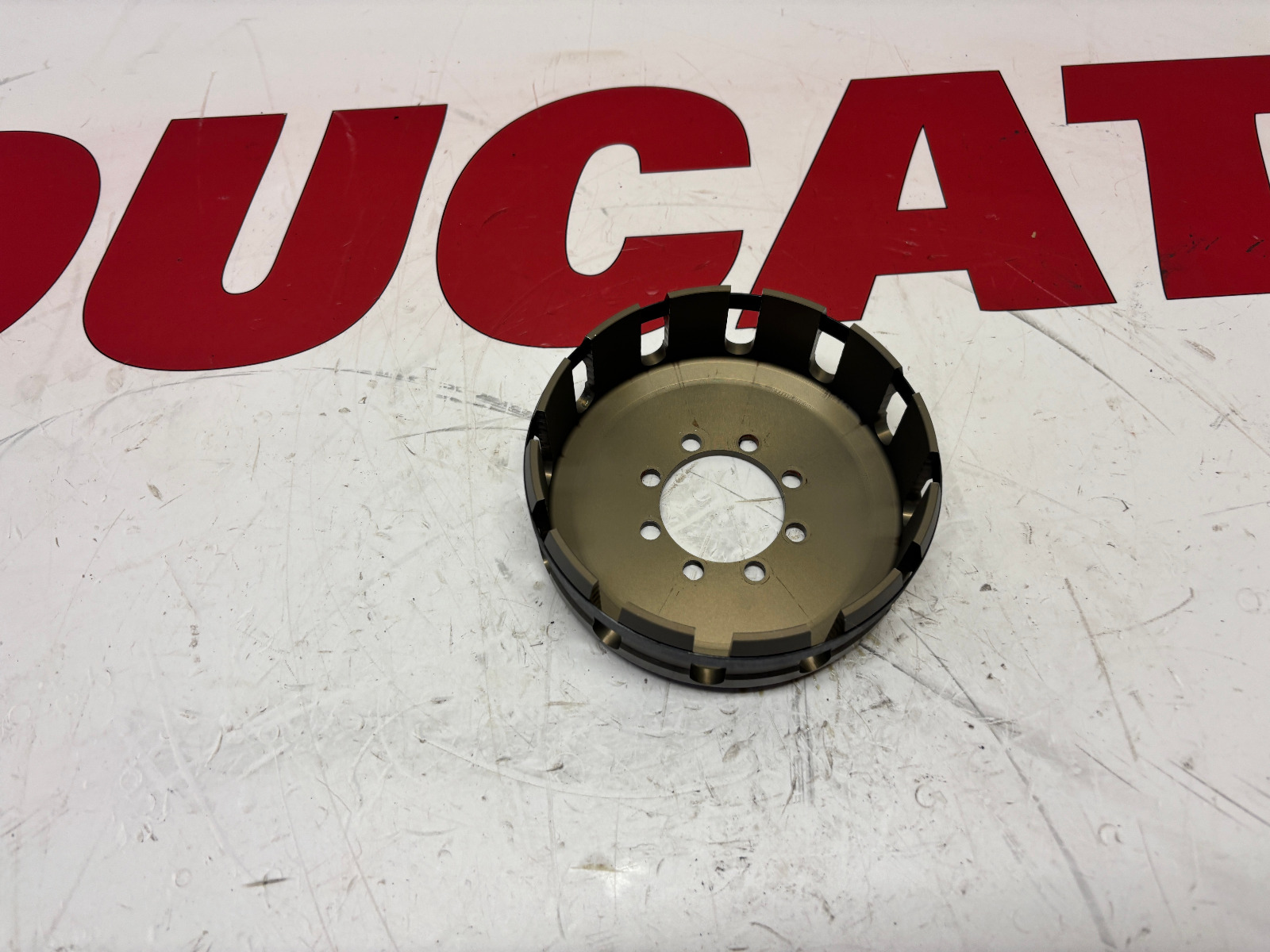 Ducati clutch housing basket 748 996 998 1098 198Z0011A