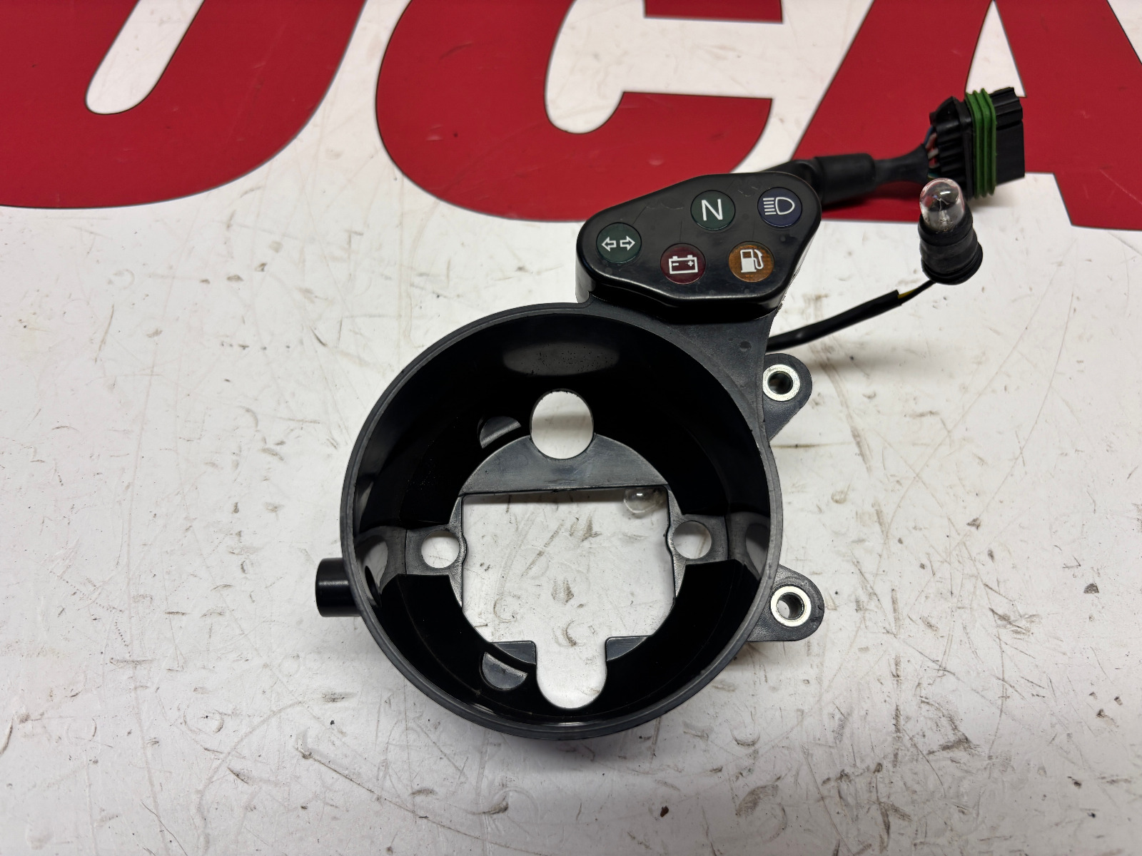 Ducati speedo meter housing 748 916 996 998 40740011A