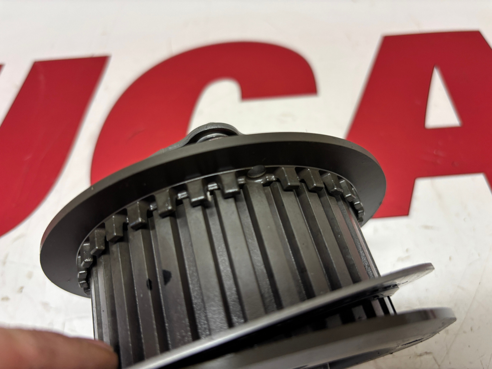 Ducati clutch inner hub / pressure plate Panigale 19610533A