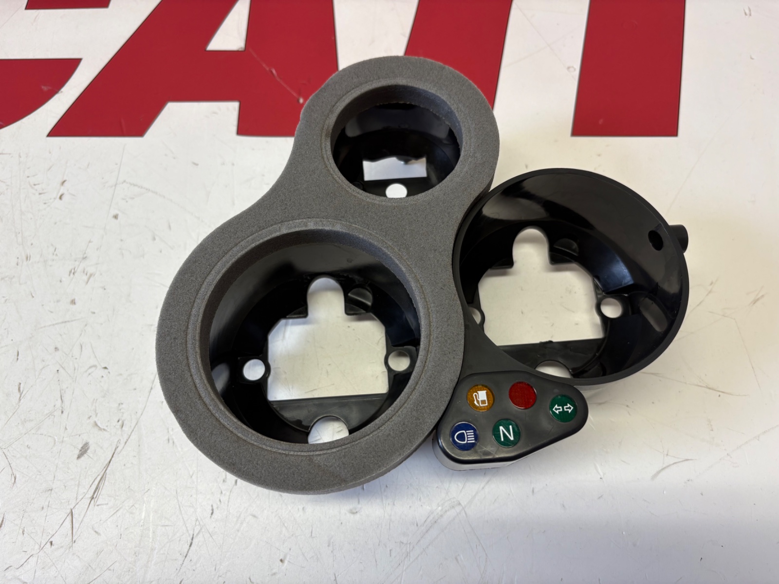 Ducati early speedo meter instrument housing RARE ITEM 748 916 996 40740011A