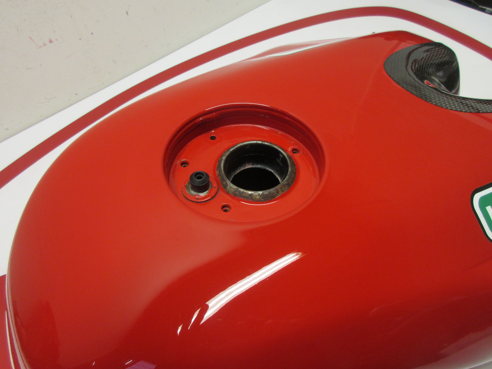 58610372AR ドゥカティ純正 FUEL TANK HD店