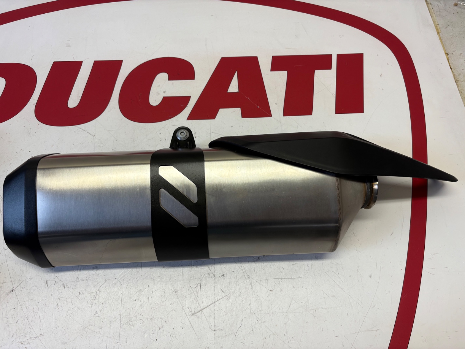 KTM 1050 1090 1190 1290 Super Adventure exhaust silencer 60305083000