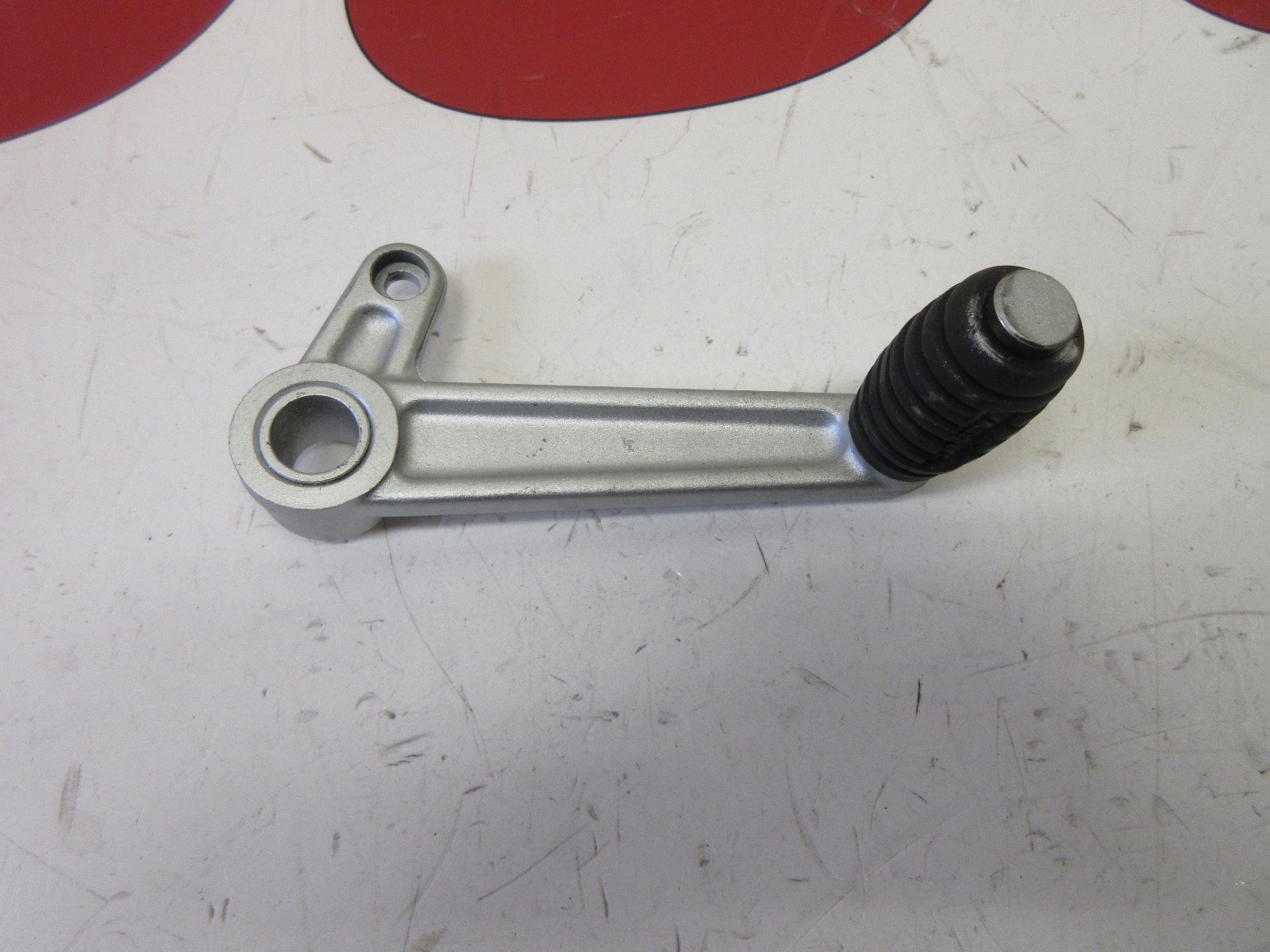 Ducati gear change pedal 851 888 Superbike & Supersport 600 750 900 037069510