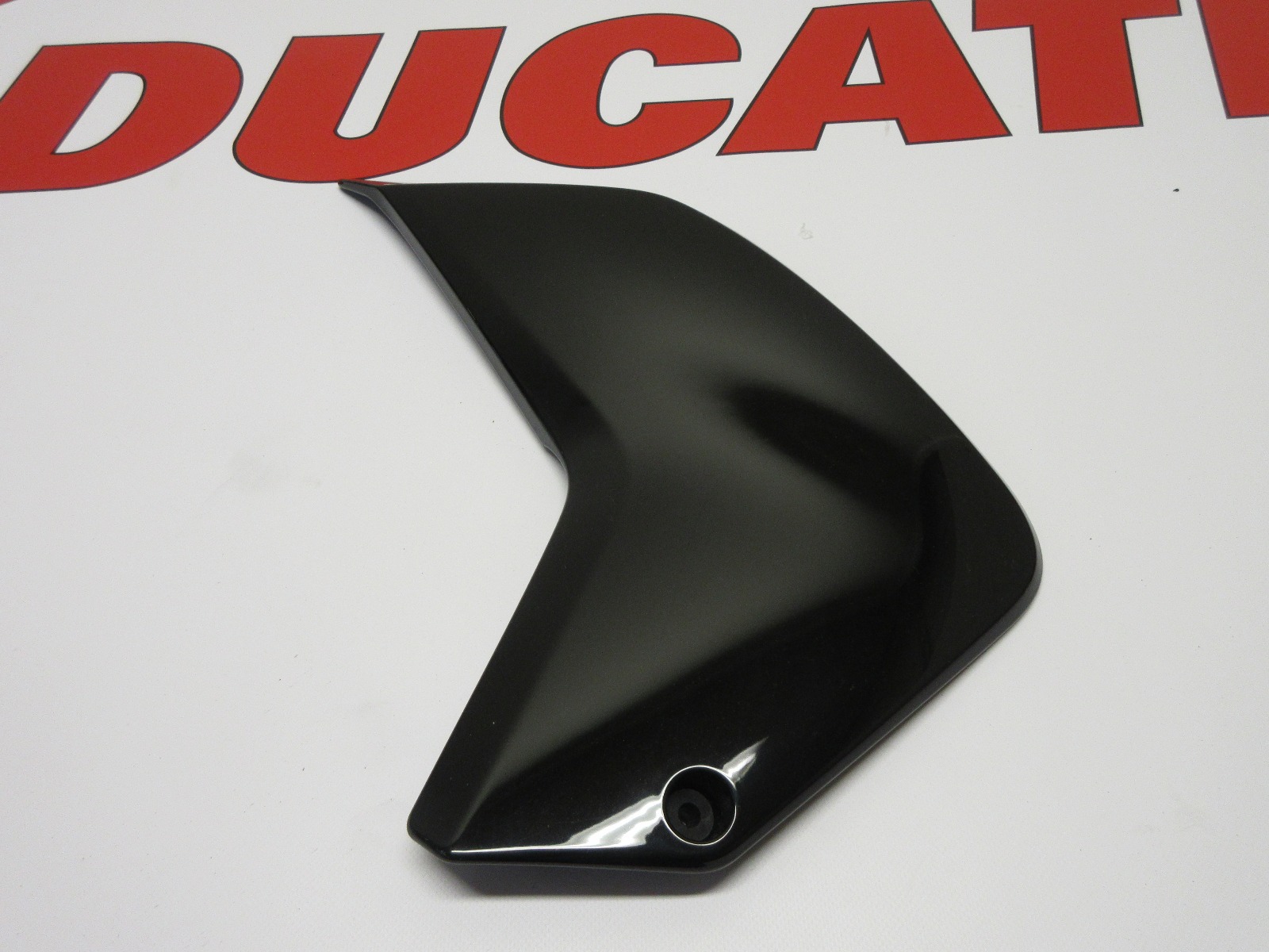 Ducati left hand fairing radiator cover Multistrada 1200 1200S 48012912AQ
