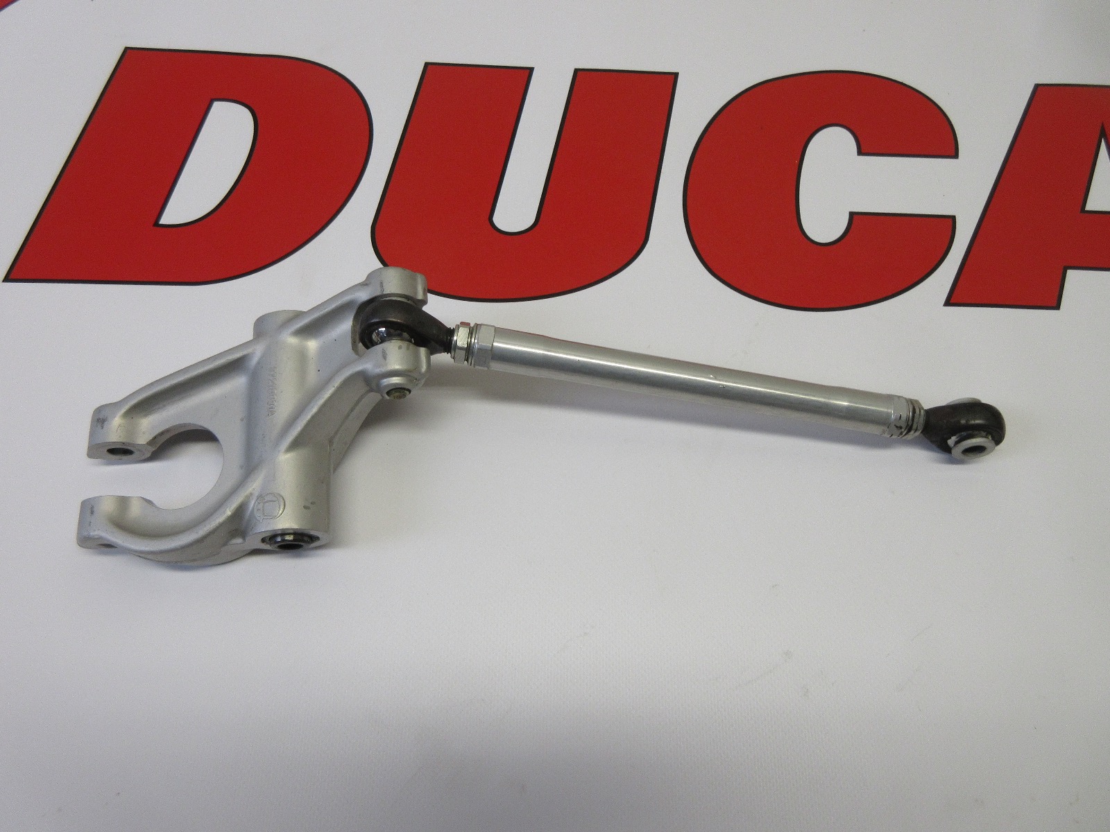 Ducati 748 916 996 998 tie rod ride height adjuster & rocker 87510222A