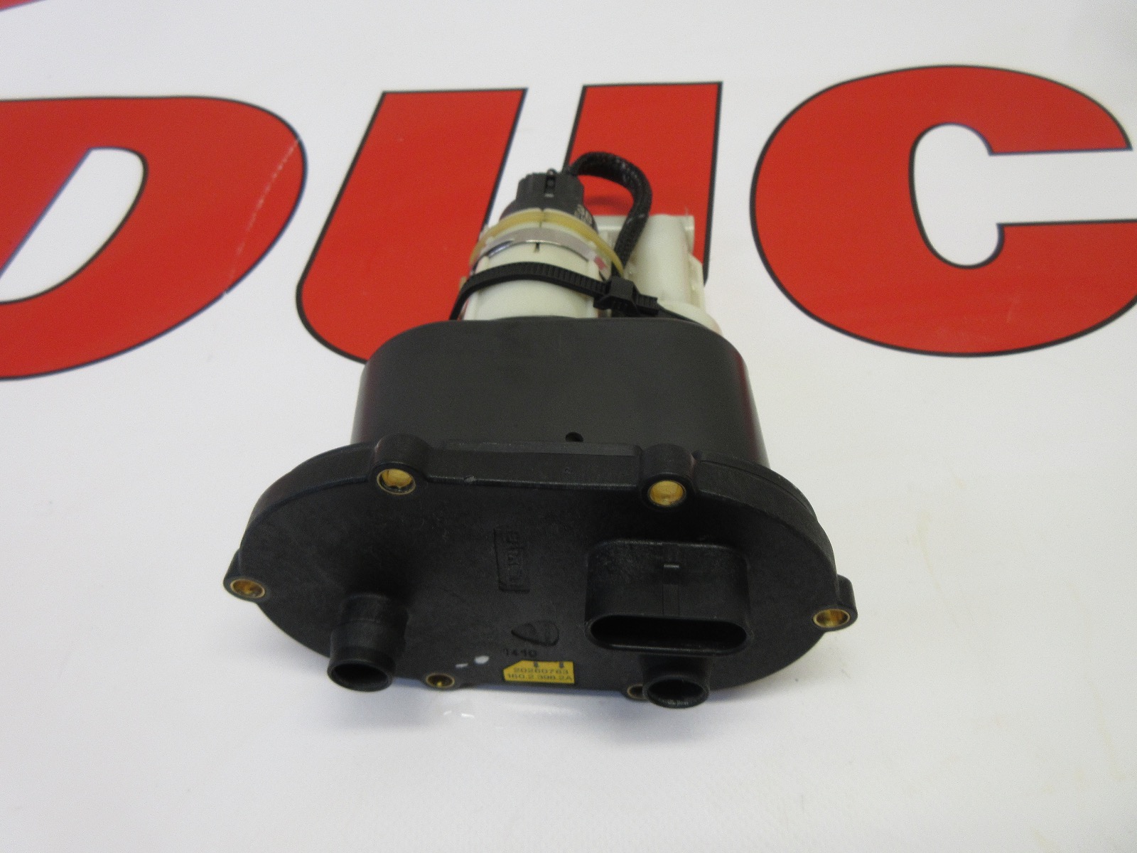 Ducati fuel petrol pump flange Multistrada & Diavel 1200 16023982A 16023981B