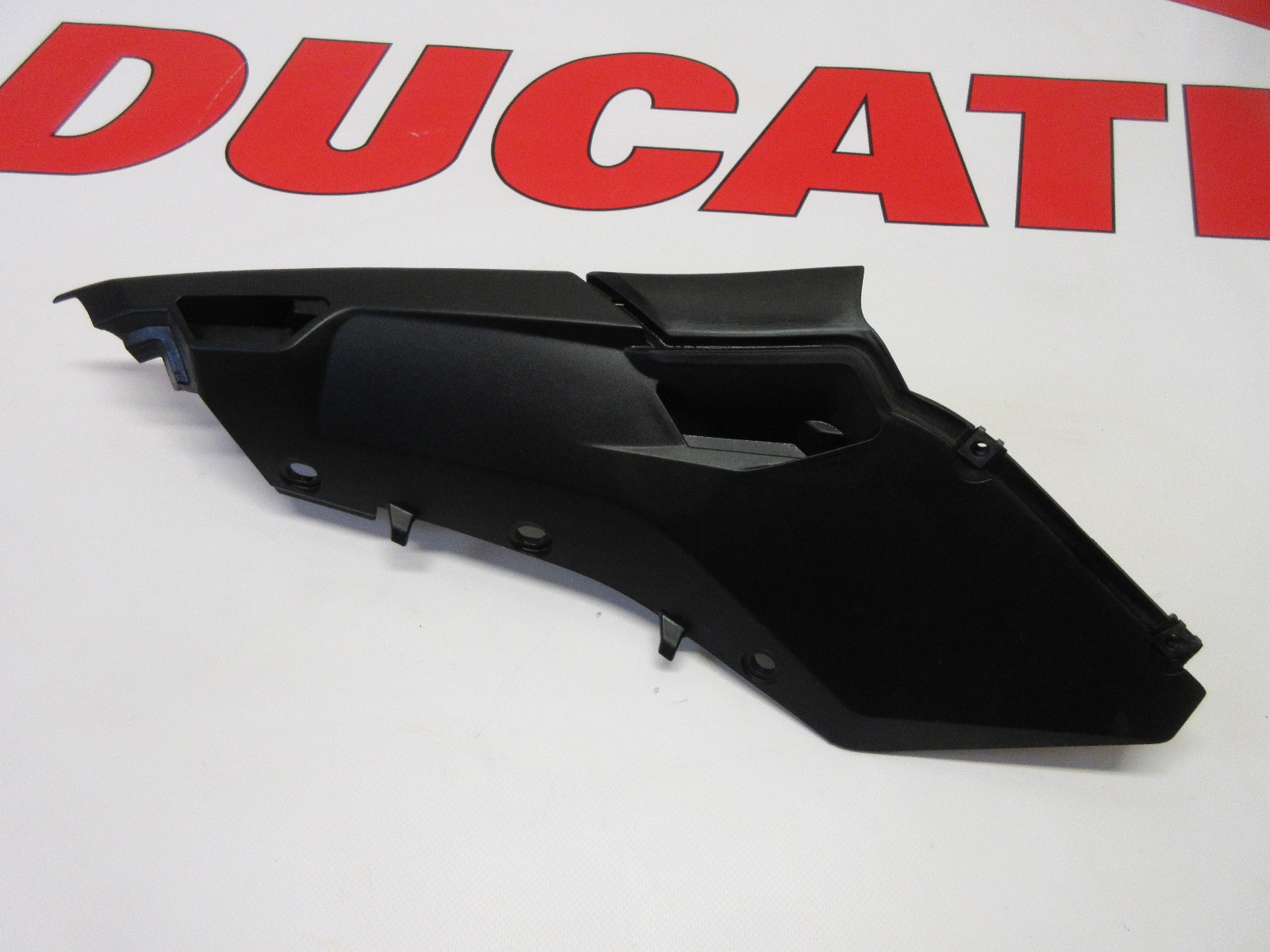 Ducati Multistrada 1200 S right tail guard bottom 2010-2014 48211601A