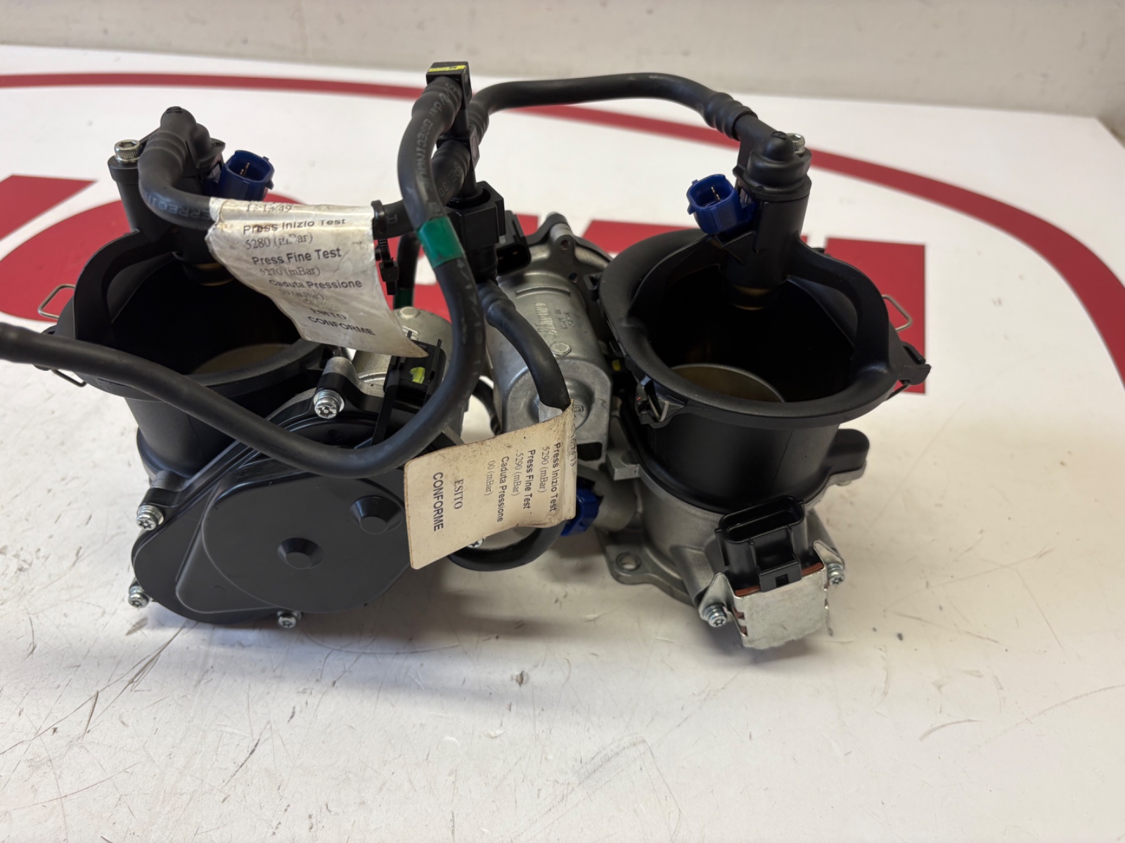 Ducati Panigale 1199 1299 1199S 1299S Throttle bodies injectors pipes 28240893A