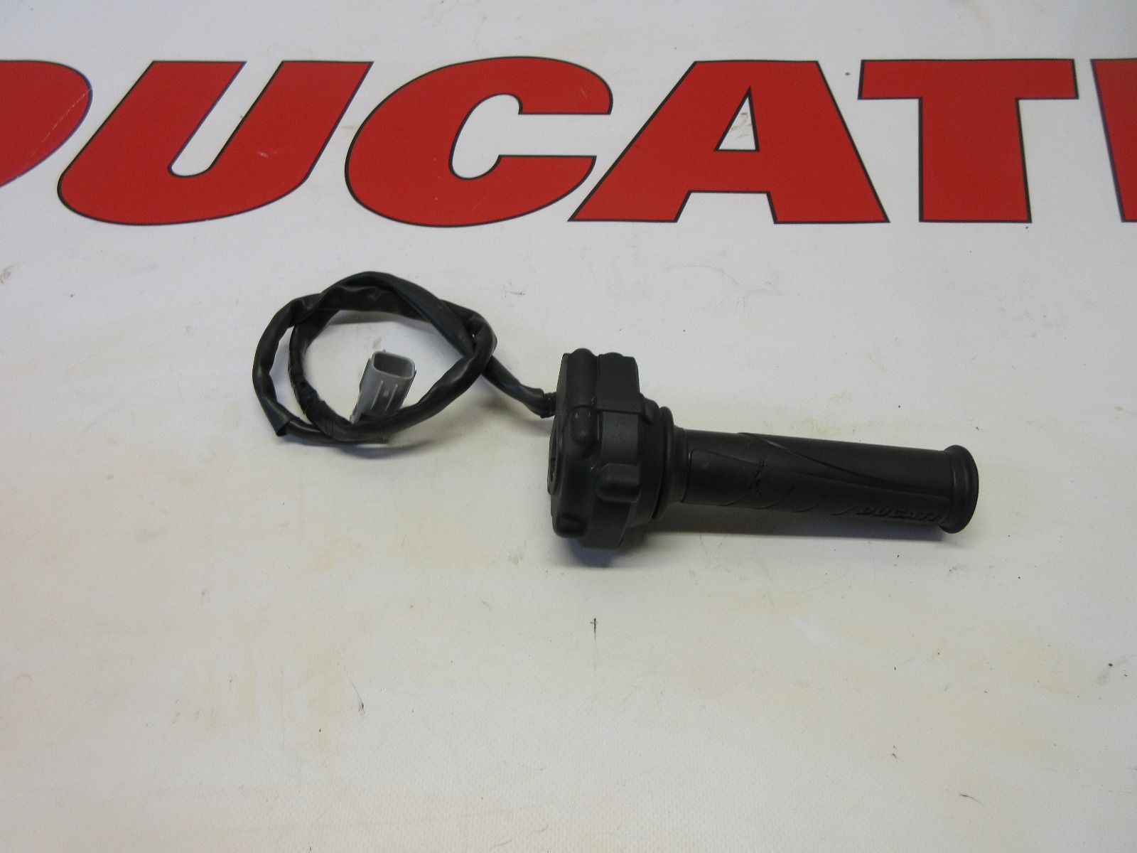 Ducati trottle control gas Monster Supersport 66020093B
