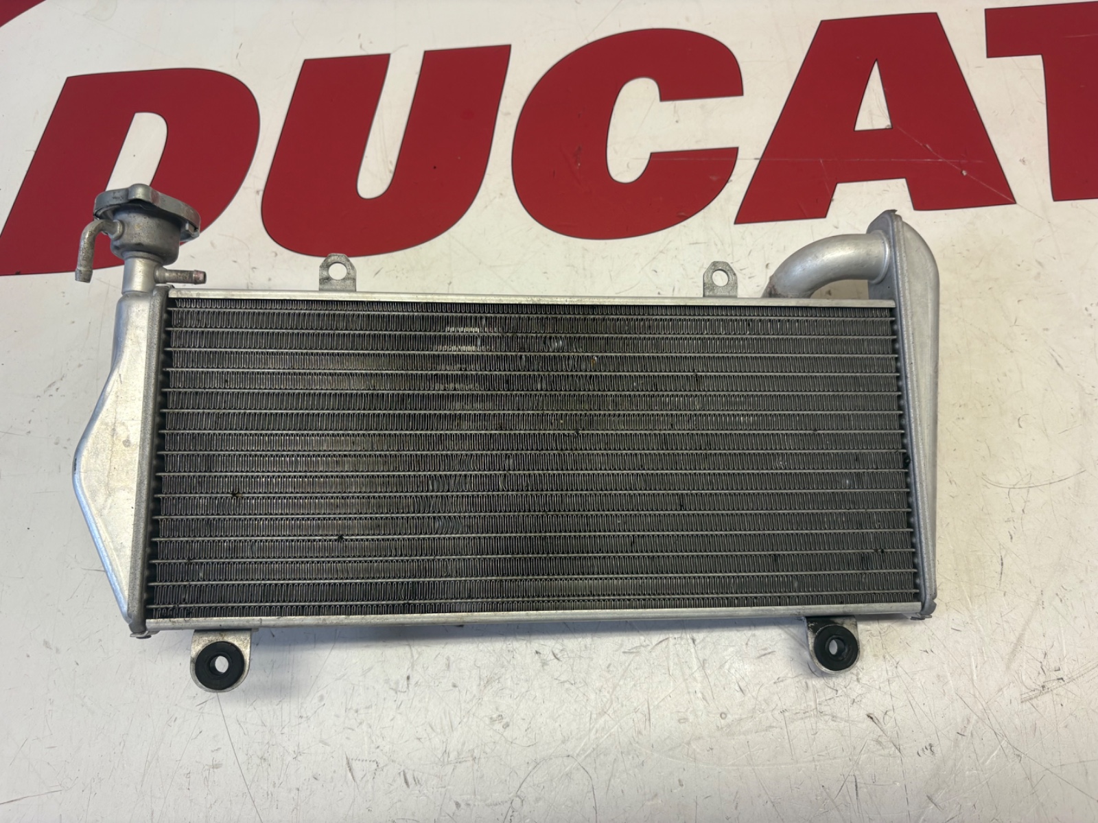 Ducati Upper water cooler radiator Panigale 1199 899 959 1299 V2 54841201A