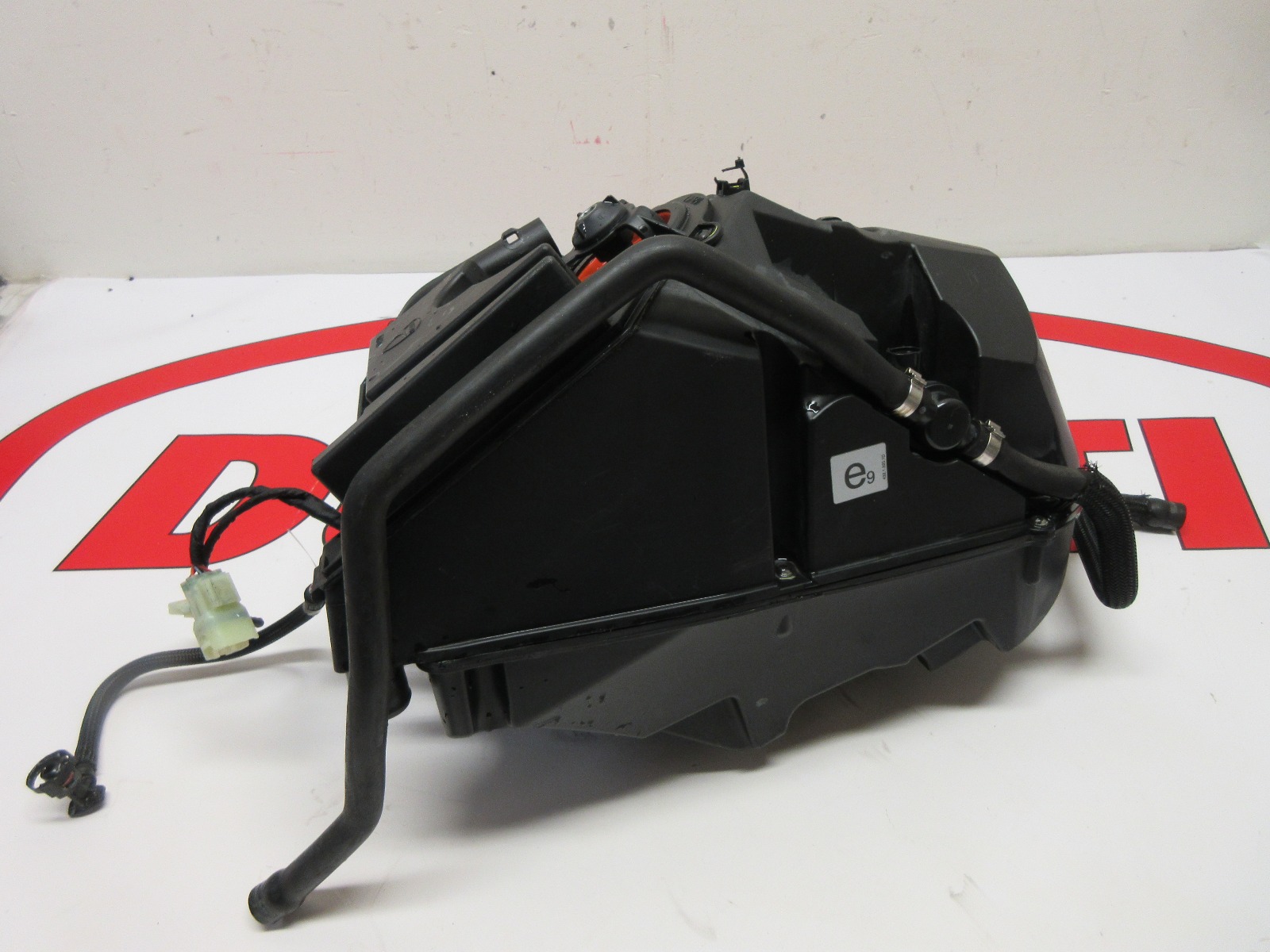 Ducati throttle bodies / airbox Monster 821 1200 44212791D