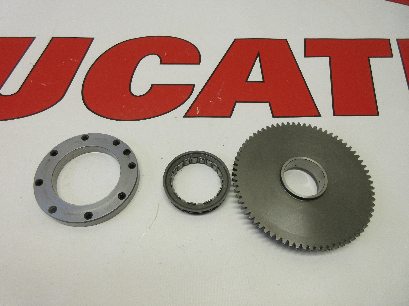 Ducati starter driven gear + sprag clutch bearing 748 749 998 999 70140411A