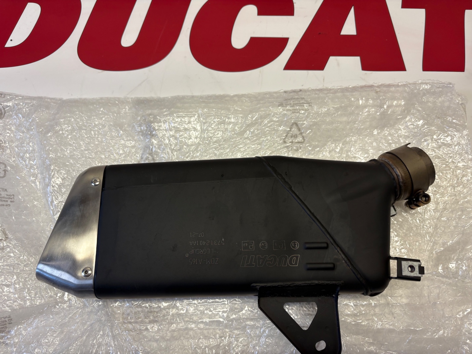Ducati Multistrada 950 S 2019-2021 & V2 Exhaust silencer Muffler 57312401AA