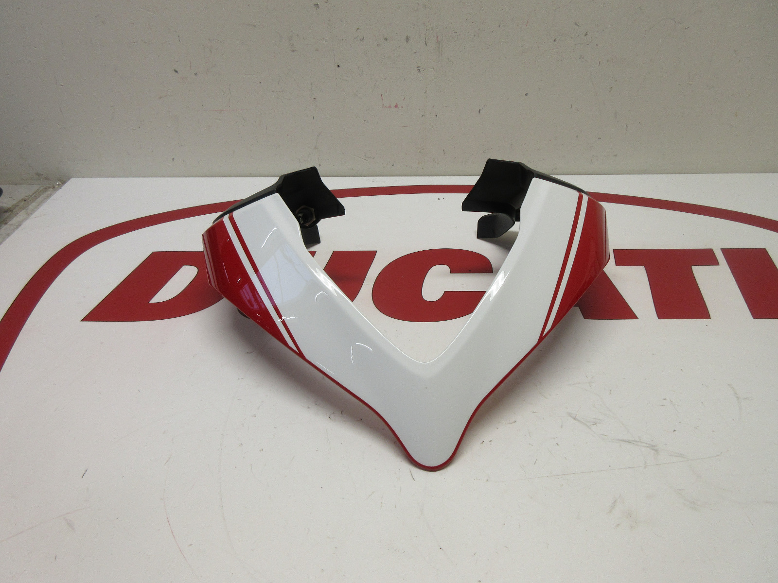 Ducati front fairing cowling Multistrada 1200 Pikes Peak 48113483BG