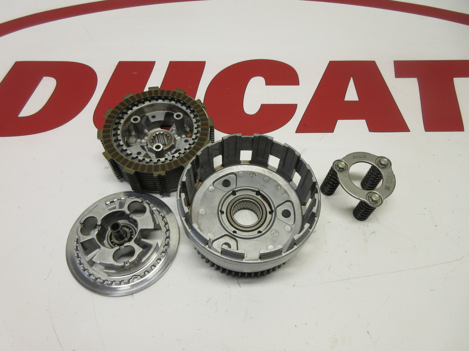 Ducati clutch housing hub Diavel Multistrada Hypermotard 19820441A