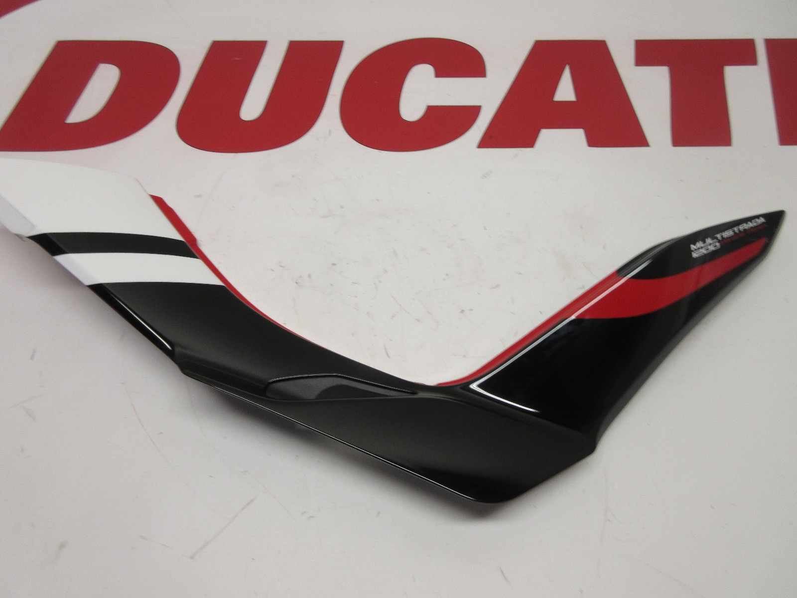 Ducati Left rear frame fairing Multistrada 1200 Pikes Peak 2016 2017 48226752AG