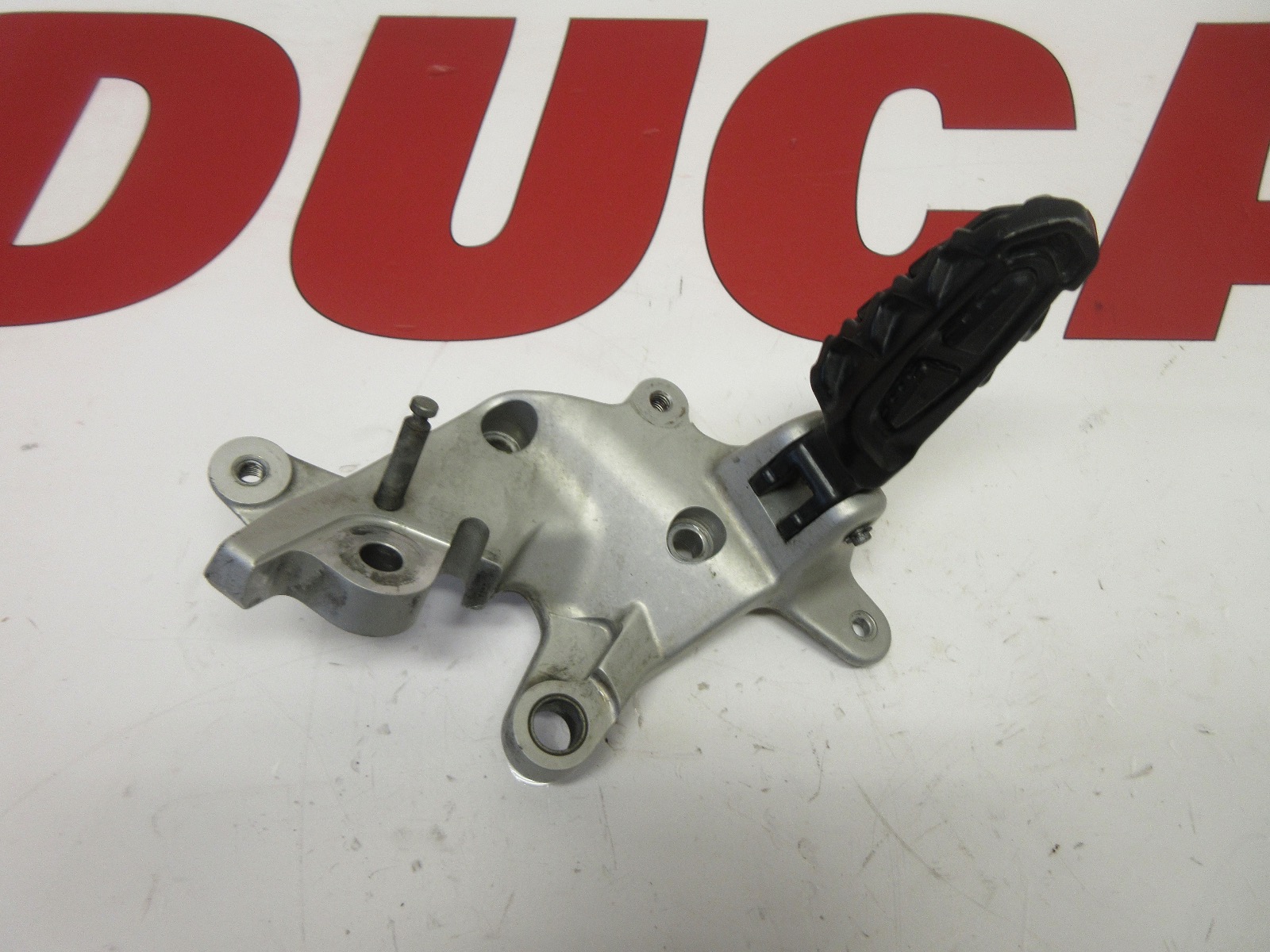 Ducati Left hand footrest bracket step Multistrada 950 1200 1260 82422533AA