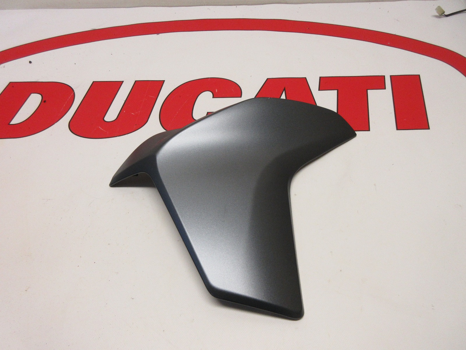 Ducati right hand radiator fairing cover Multistrada 1200 1260 48019324AV