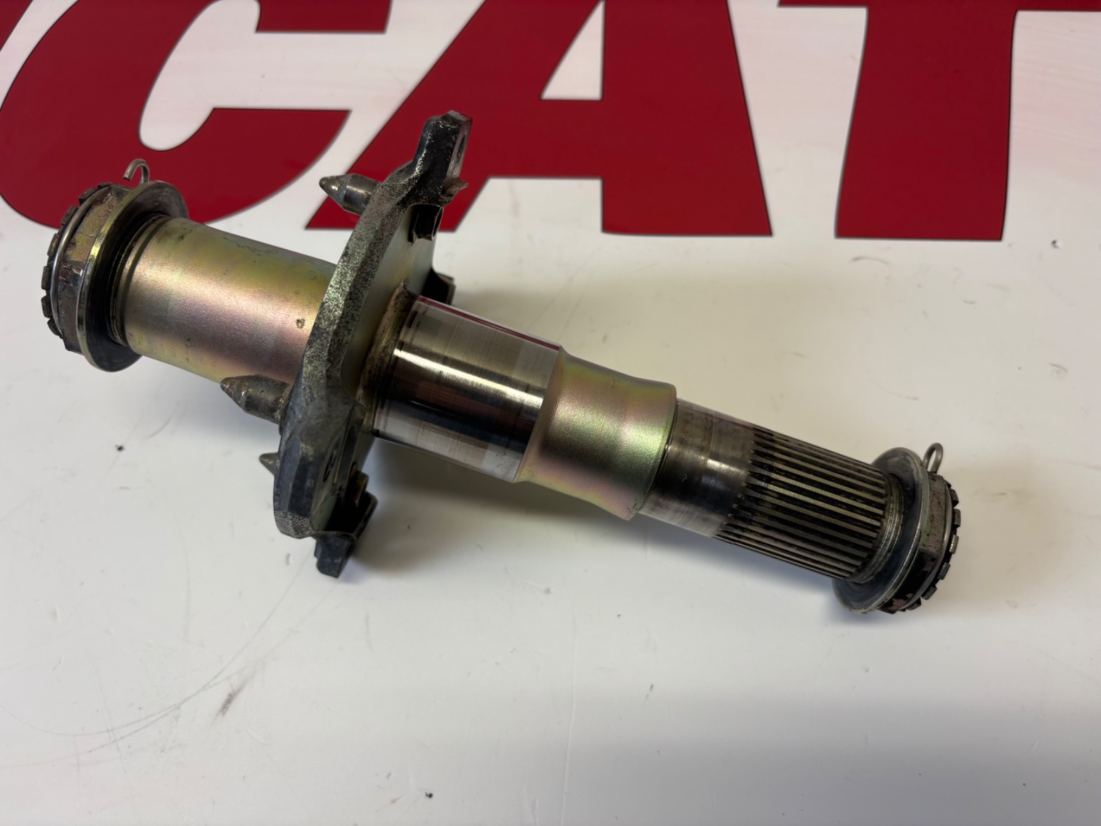 Ducati rear wheel spindle axle and nuts 748 916 996 998 81920391A