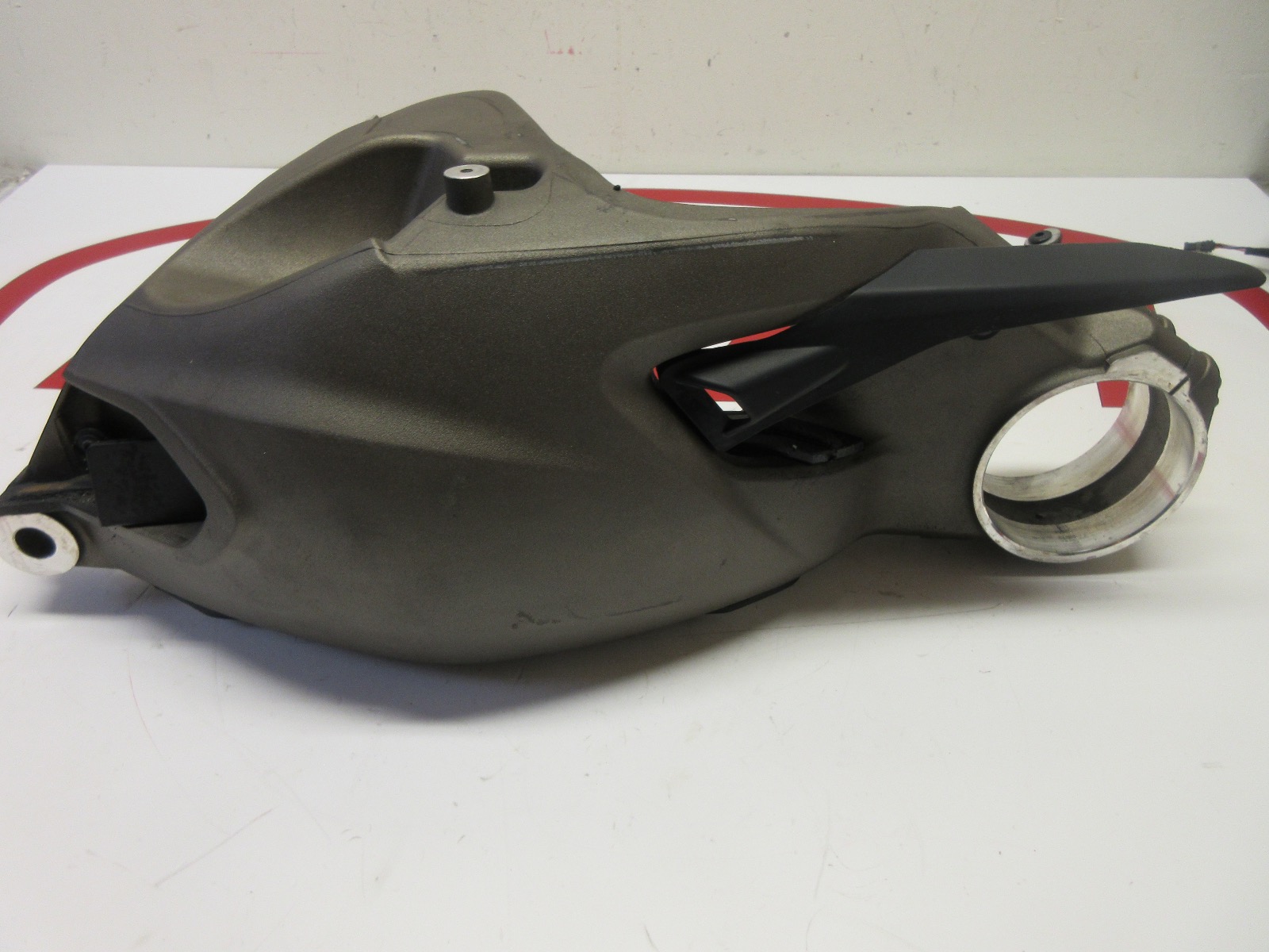 Ducati Multistrada 1200 S ABS Rear Swingarm Swing Arm 2015 2016 2017 37011557AA