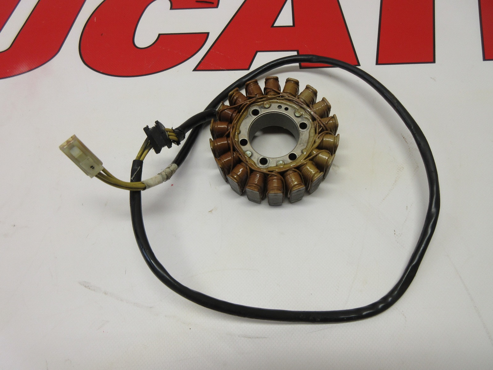 Ducati generator alternator dynamo ST4S 748 996 998 STF 8426420184A 3 PHASE