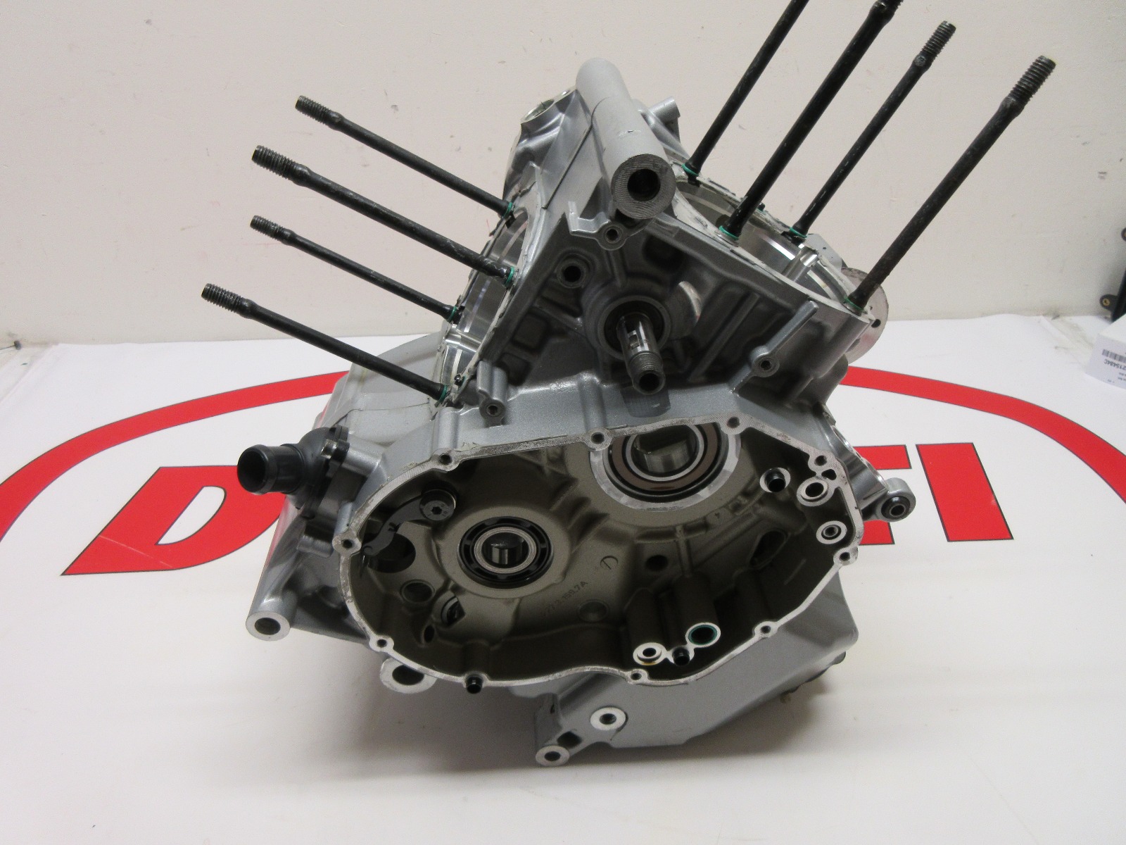 Ducati crankcases Multistrada 1200 1200S 22522531F 2010 - 2012