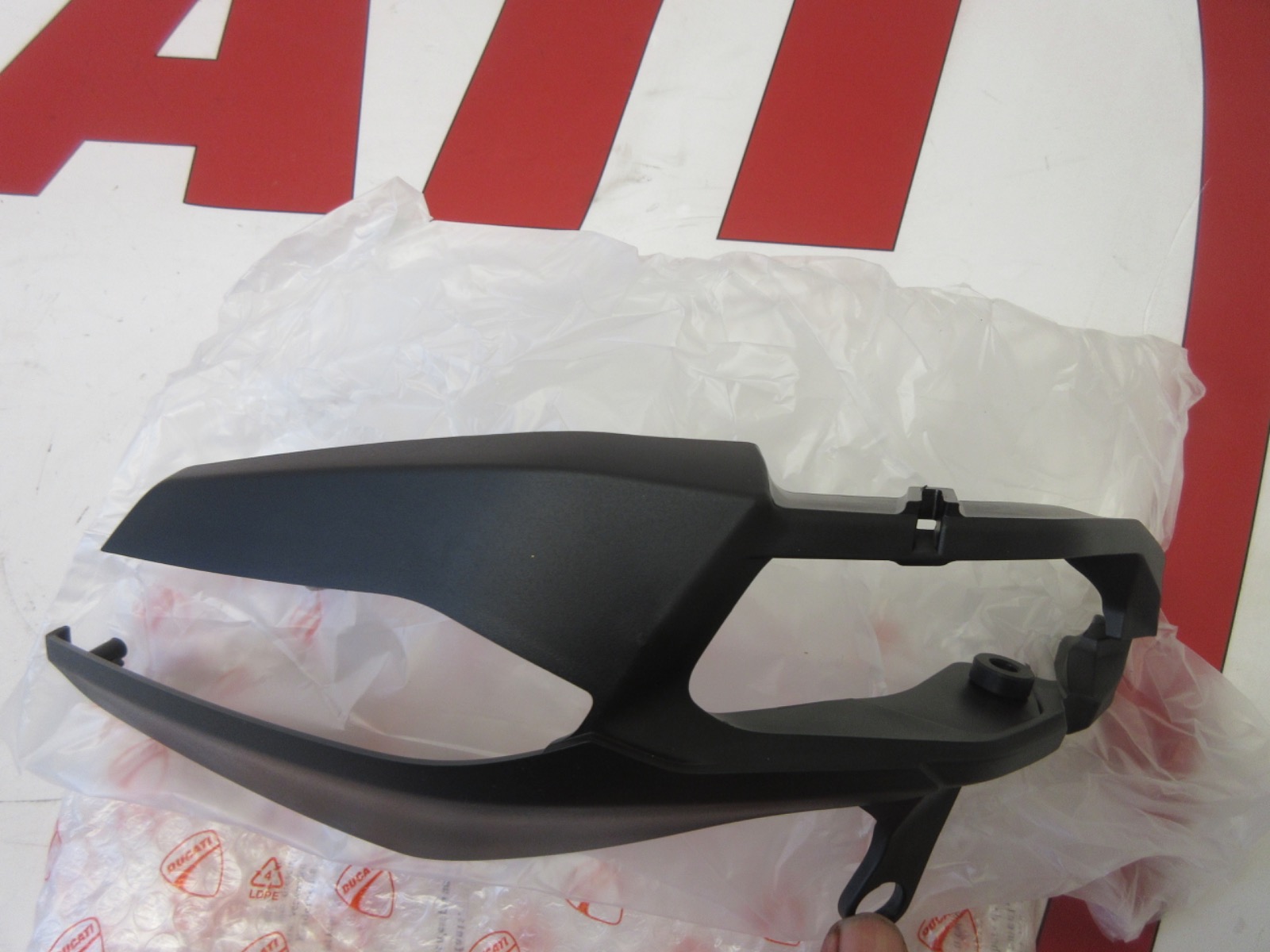 46023852b hot sale