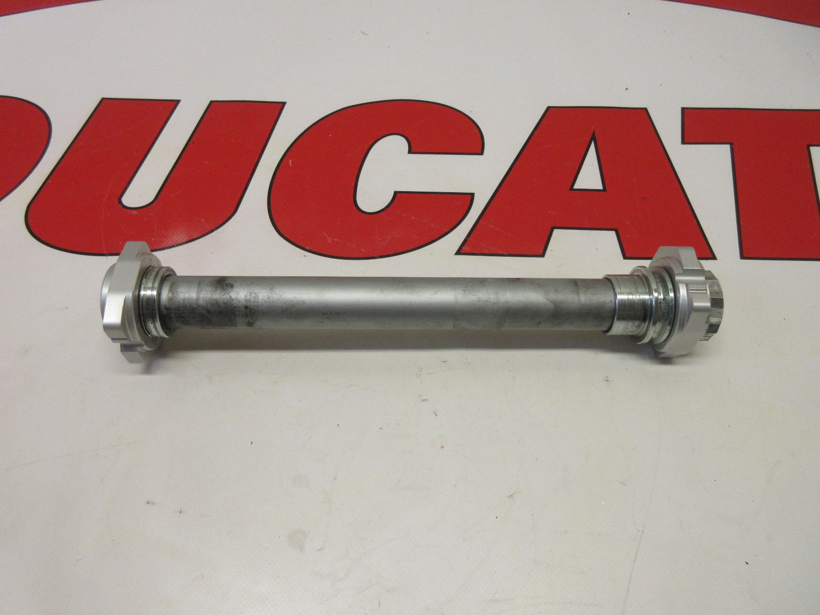 Ducati rear wheel swingarm axle & sliders Multistrada 1200 ENDURO 950 & 899 959