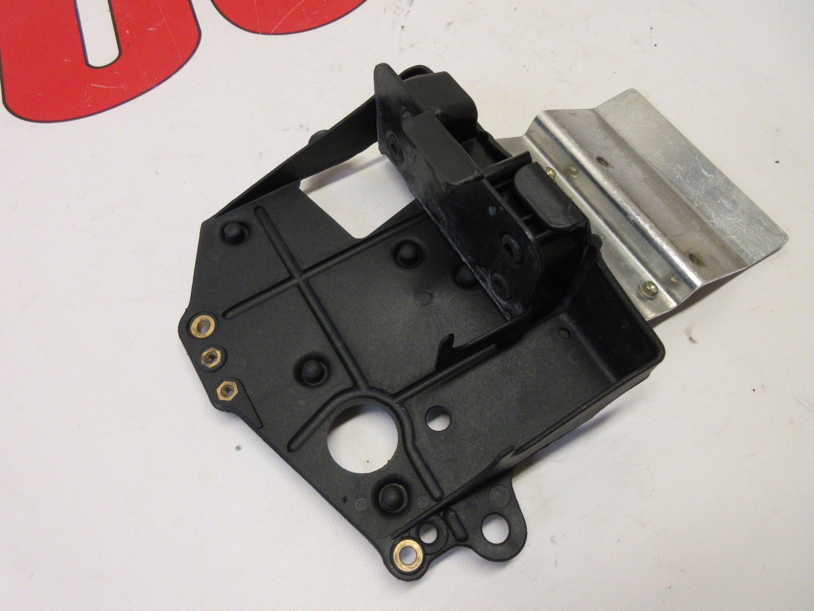 Ducati battery box holder regulator rectifier bracket 748 916