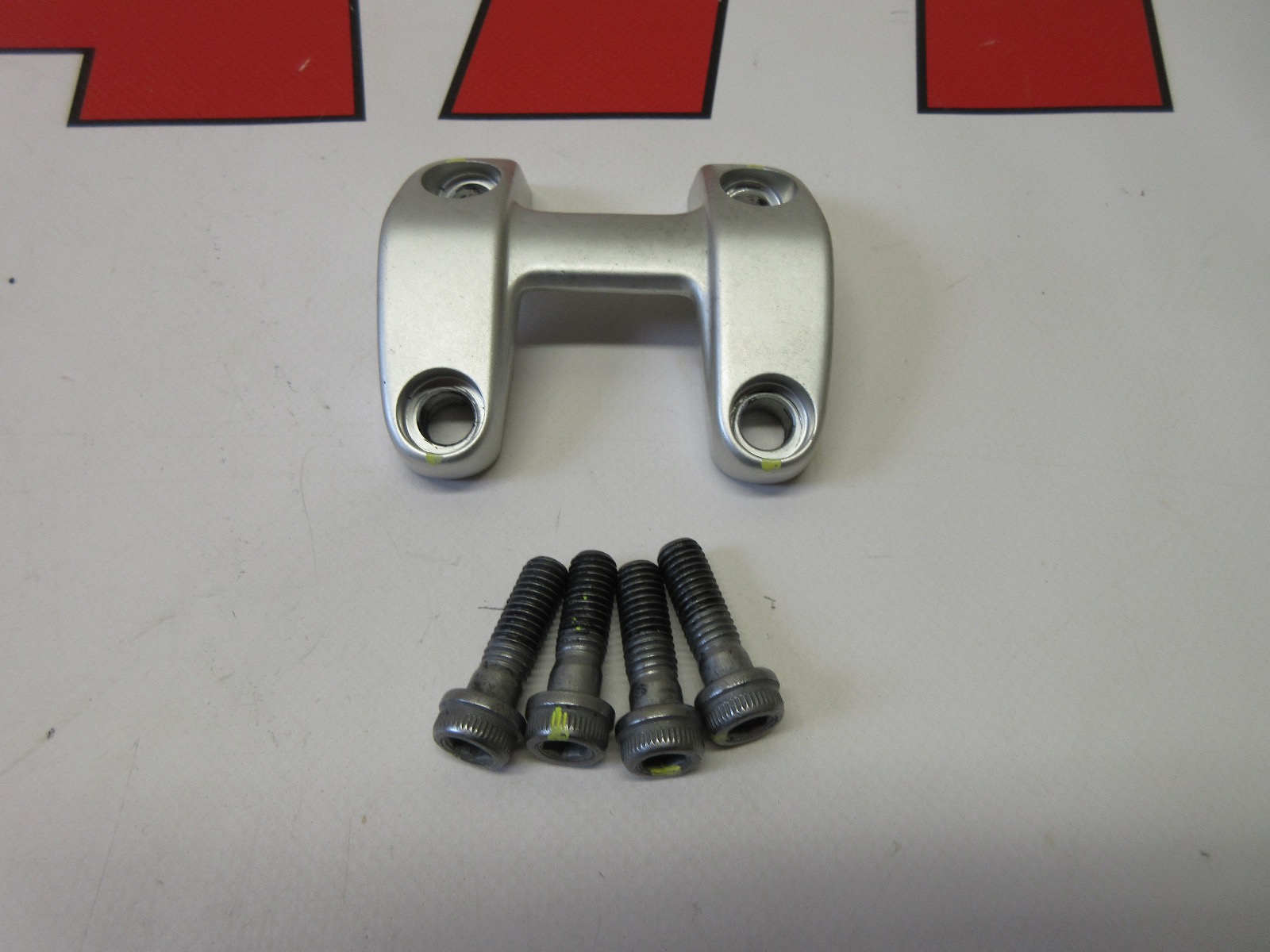 Ducati Scrambler classic hashtag Icon sixty2 handlebar upper bracket 36011752AA