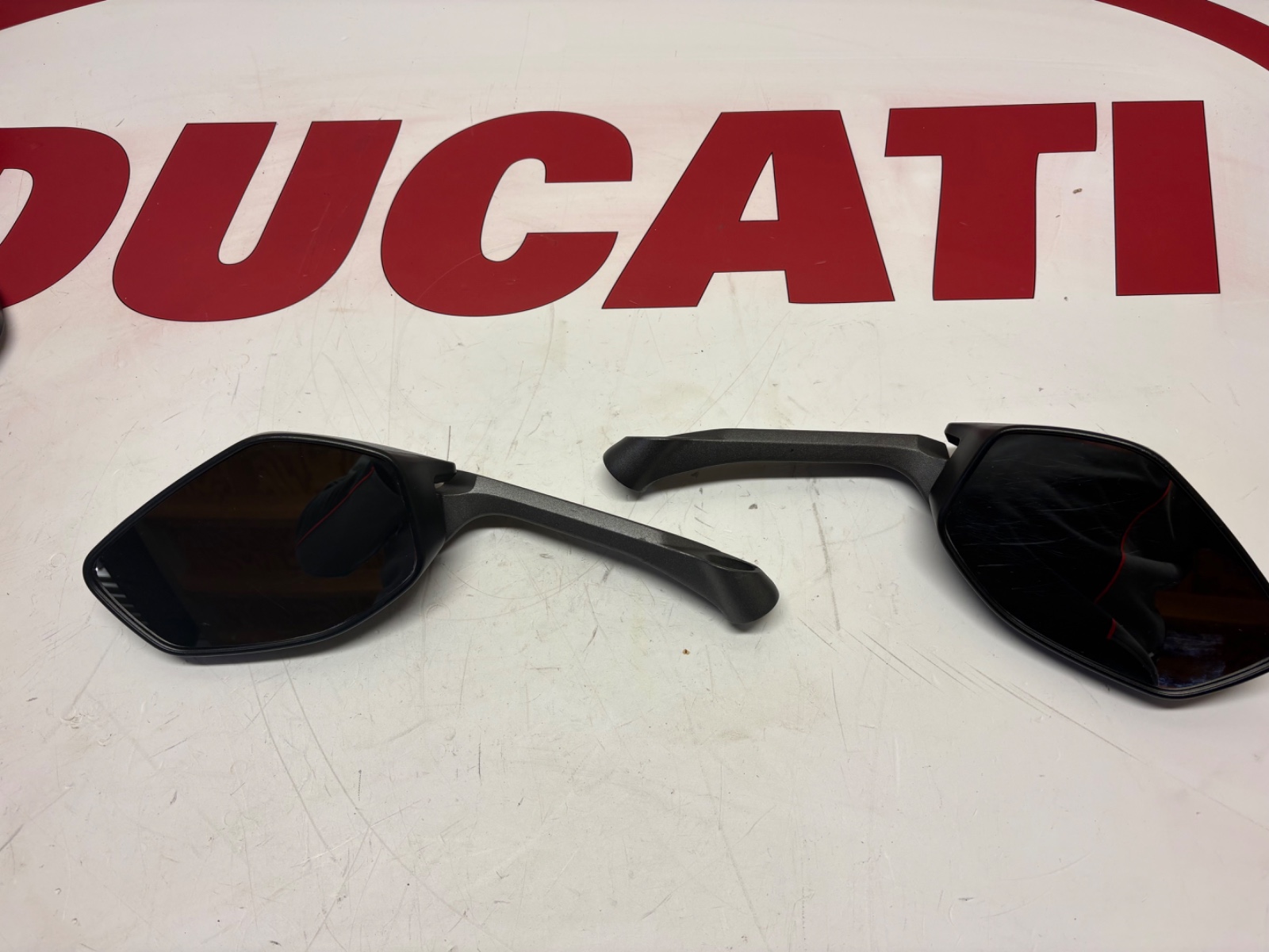 Ducati Left & right mirror set Multistrada 1200 1260 950 52310462B 52310472B