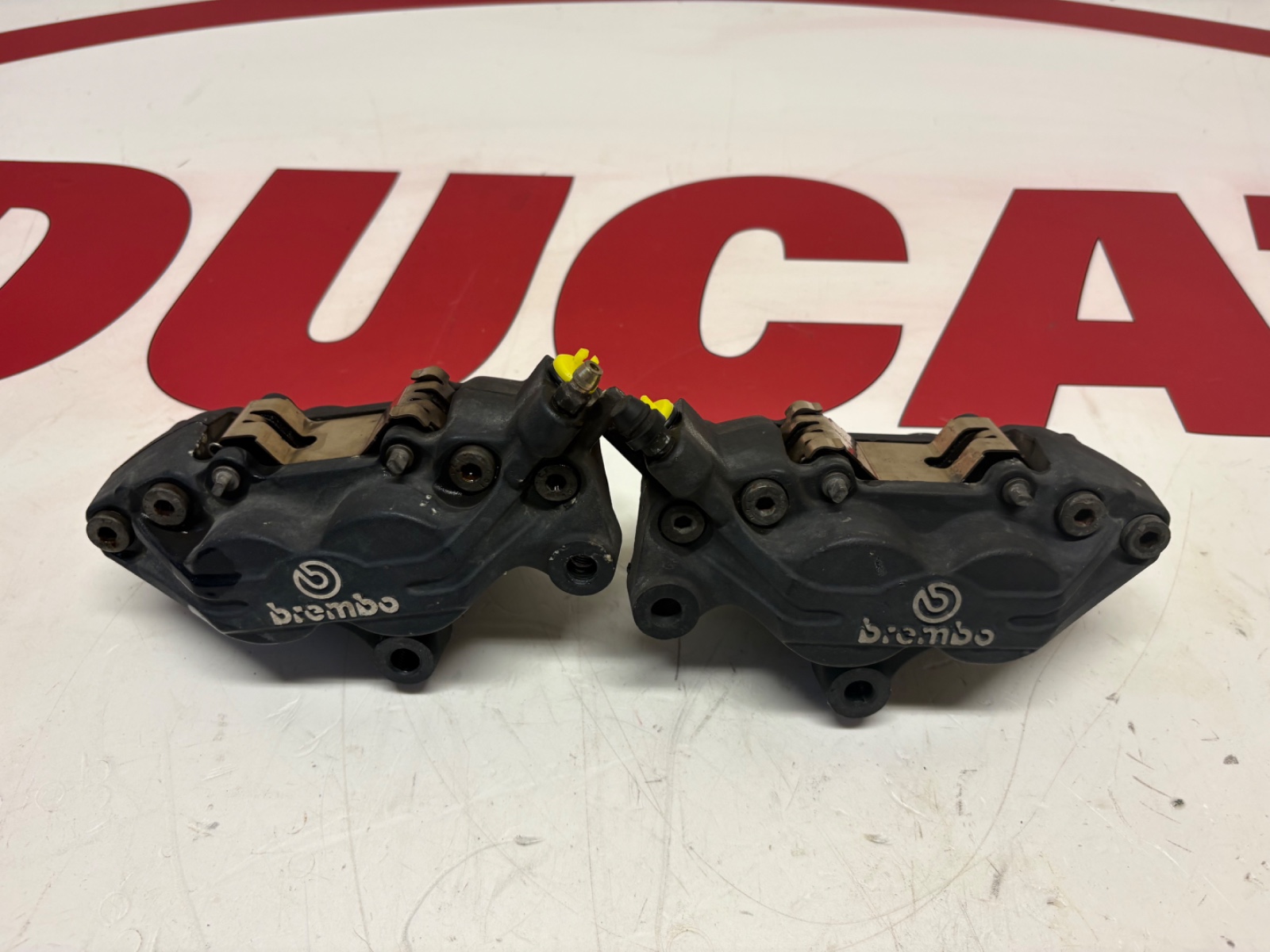 Ducati Brembo Front brake calipers 65 mm Multistrada 1000 61040301A 61040291A