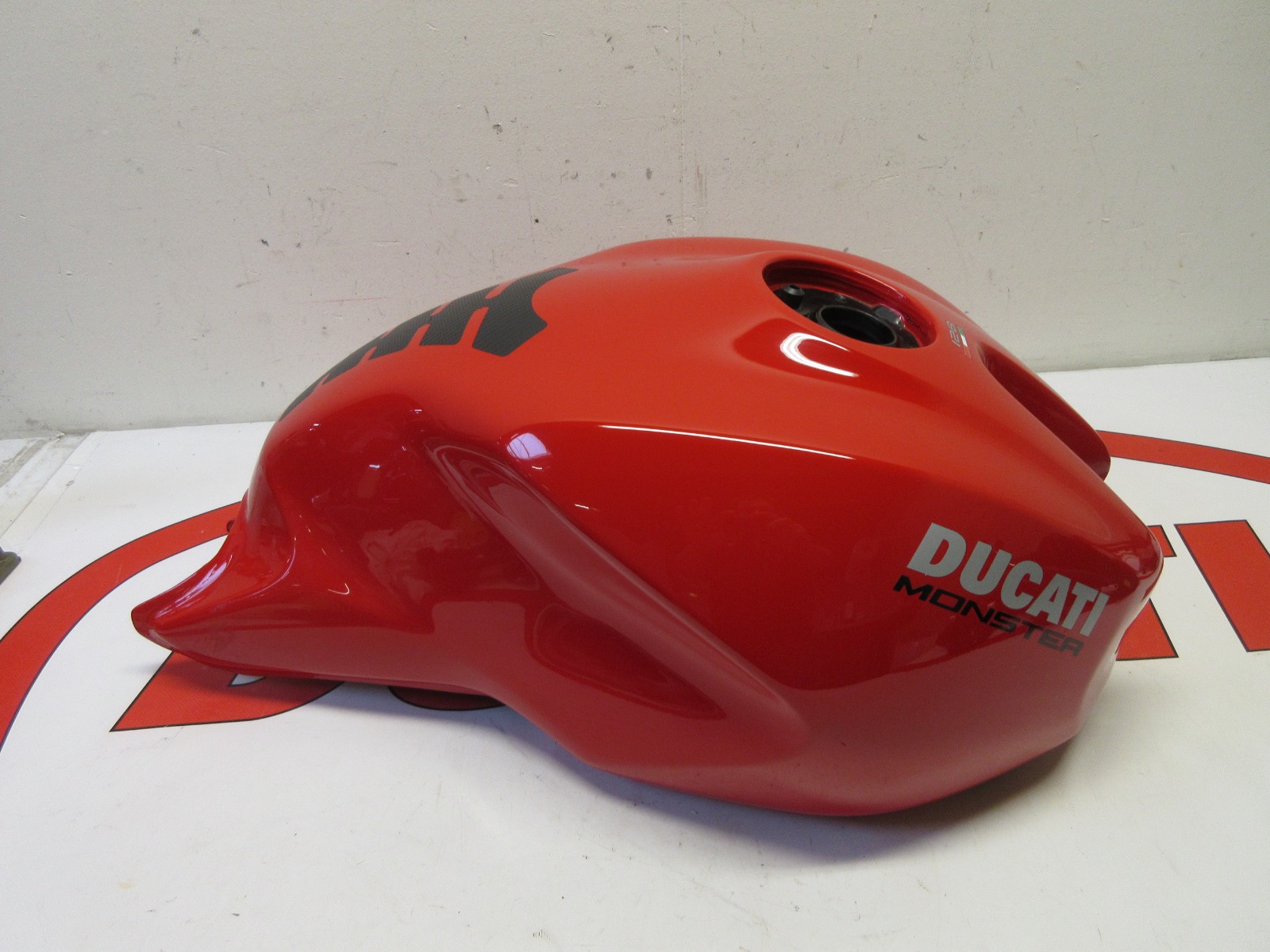58610312AQ ドゥカティ純正 FUEL TANK HD店 Ducati 916 748 996 998 OEM Gas Tank for sale online | eBay