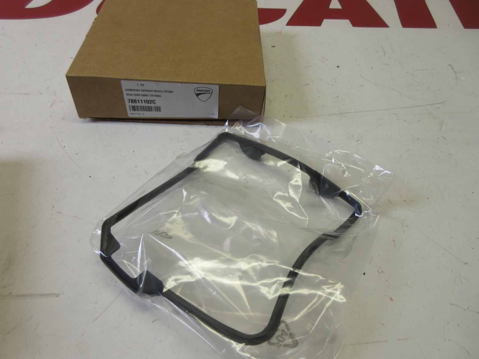 Ducati External valve cover gasket Panigale V2 1199 1299 899 959 78811102C 