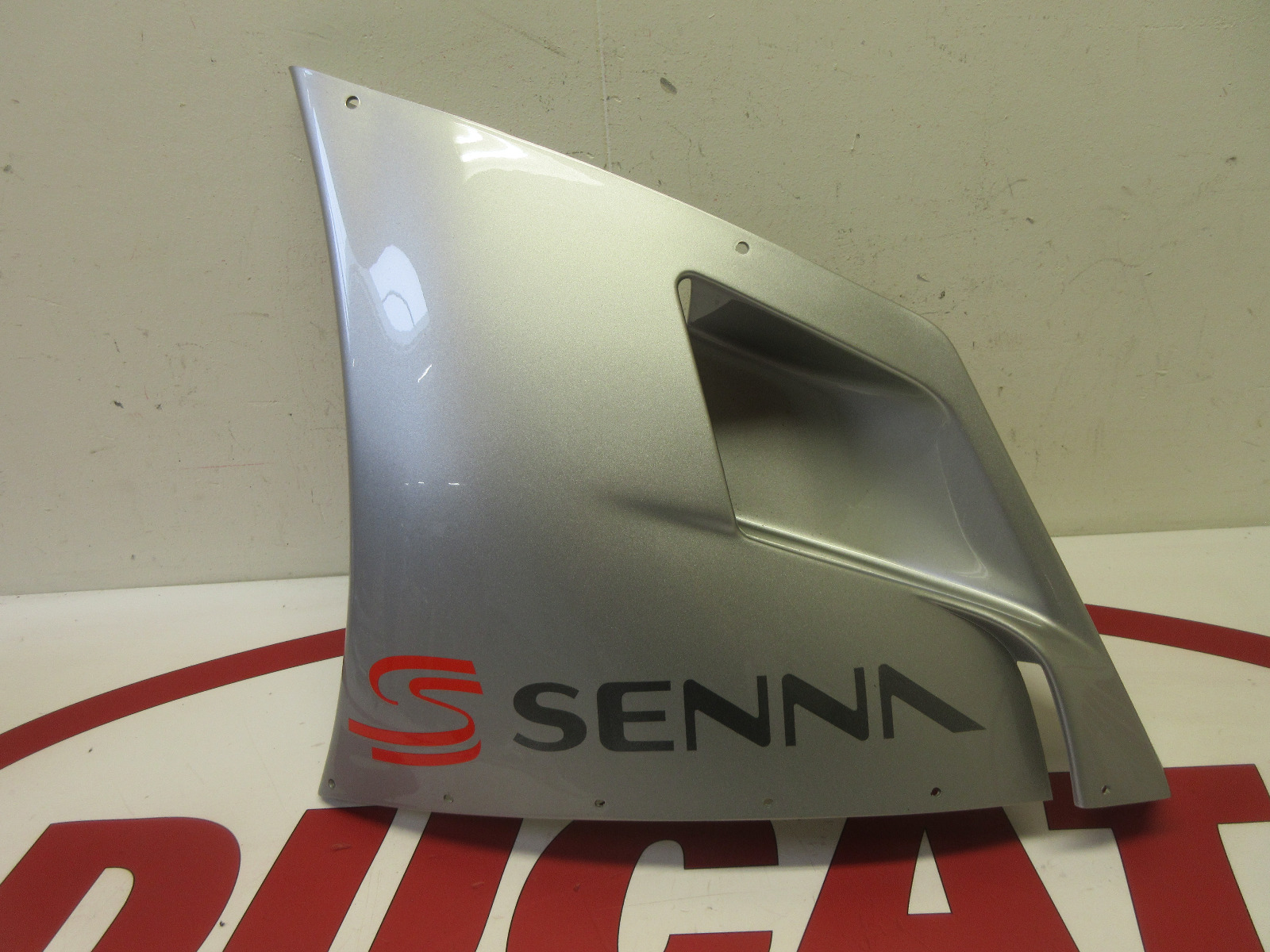 Ducati left hand upper fairing 916 Senna NEW 48010391AD