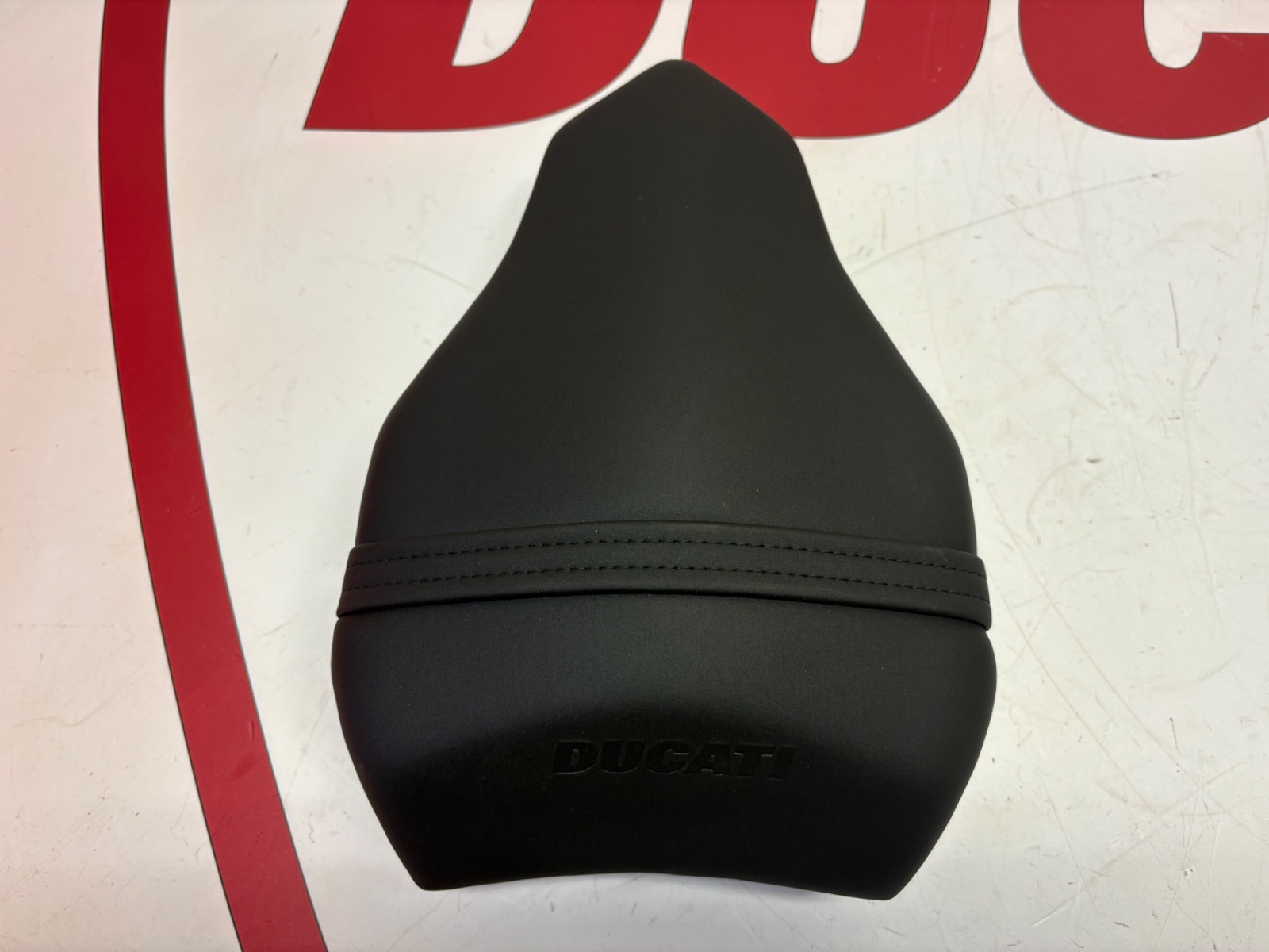 Ducati passenger pillion sozius seat 848 1098 1198 59521031A NEW