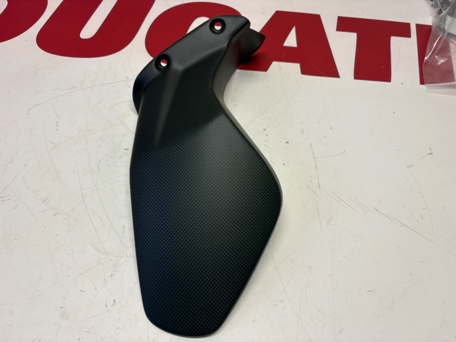 Ducati Carbon mat rear mudguard hugger Panigale V4 V4S V4R NEW
