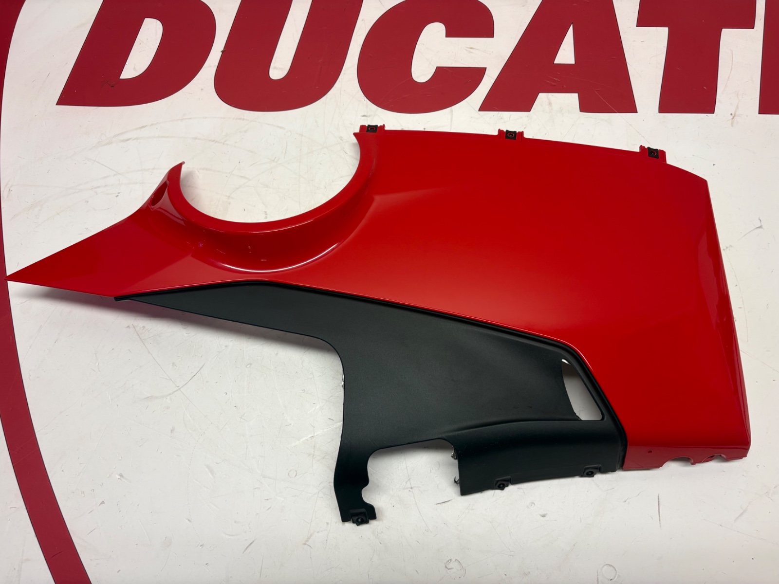 Ducati right hand lower fairing red Panigale V4 S 2018 2021 48019262BA