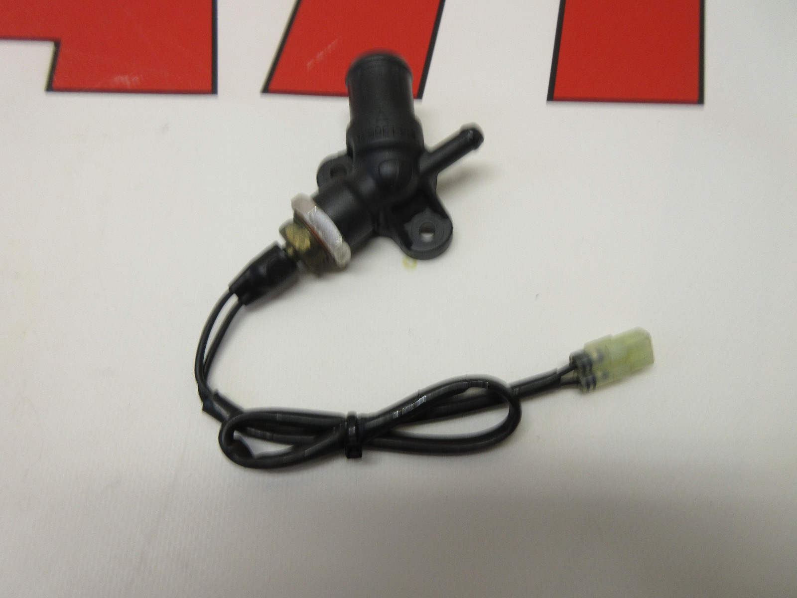 Ducati Joint water hose & temperature sensor DIAVEL 2015-2019 models 55242671A