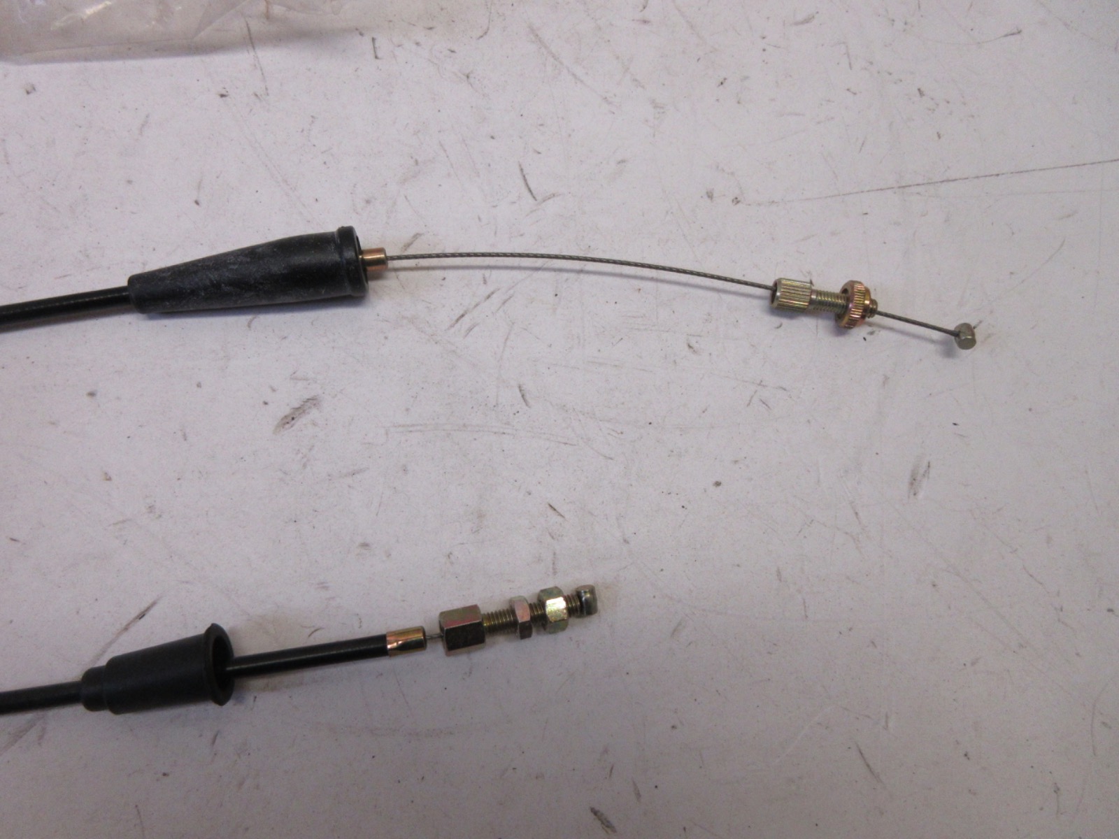 Ducati throttle closing cable SUPERSPORT 400 600 750 900 65610092A